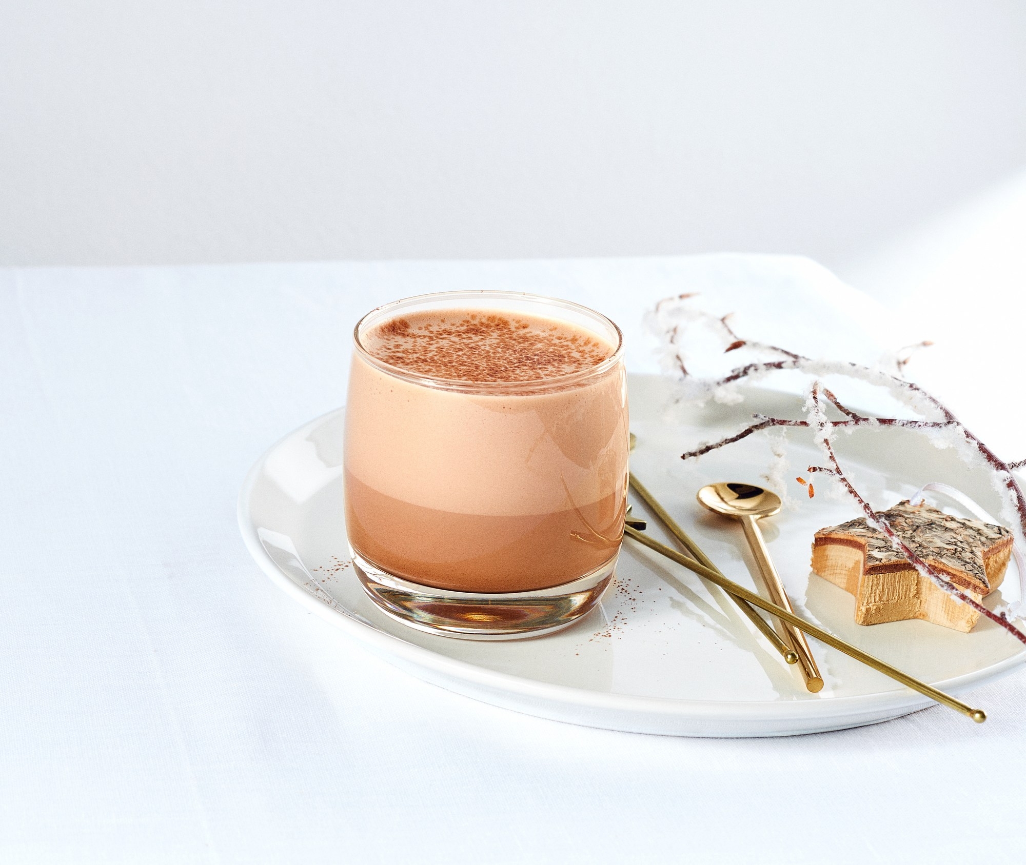 Съемка напитков. Евгений Петровский — Фуд-съемка и предметная съемка в Москве