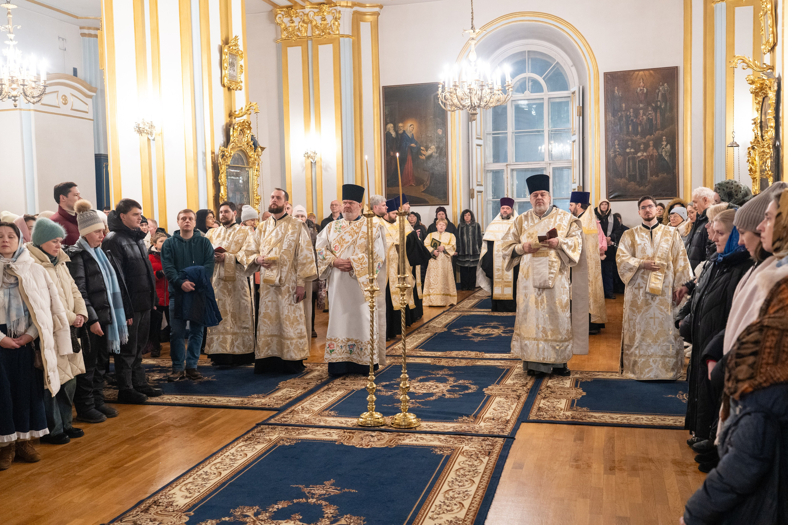 Праздничное бдение в Николо-Богоявленском морском соборе. НИКОЛО-БОГОЯВЛЕНСКИЙ МОРСКОЙ СОБОР