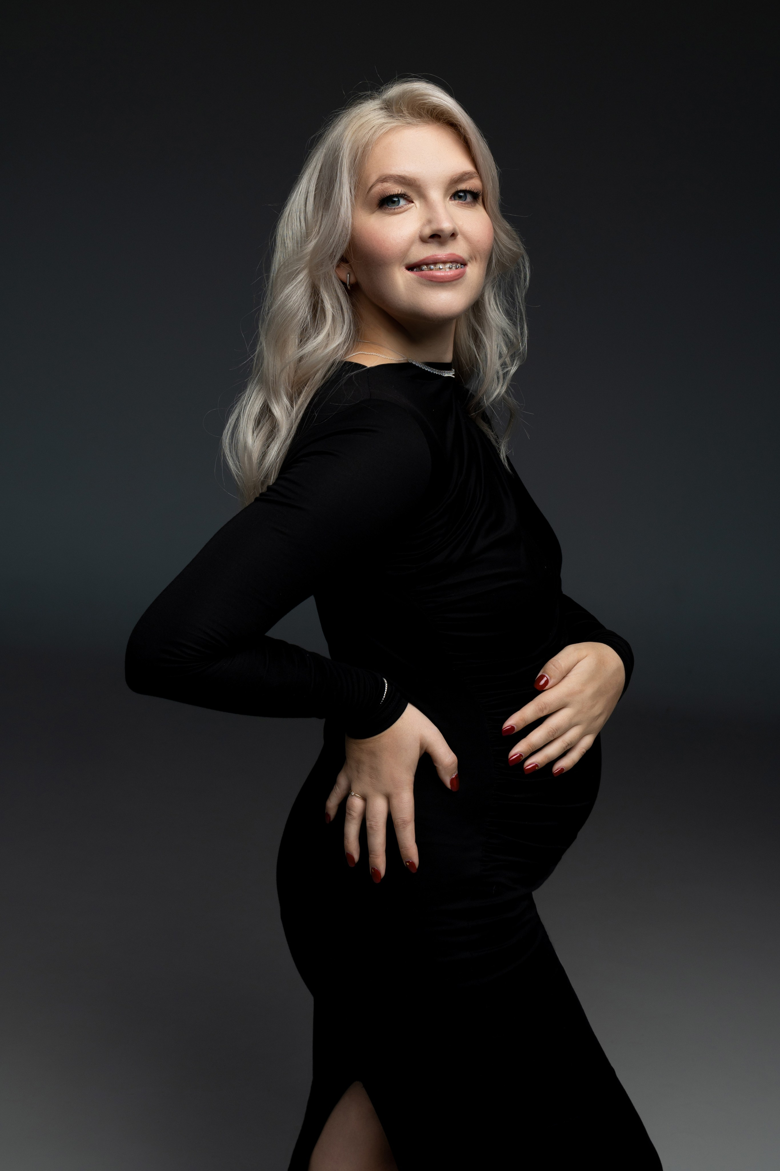 Фотосессия беременности со старшими детьми Красноярск 