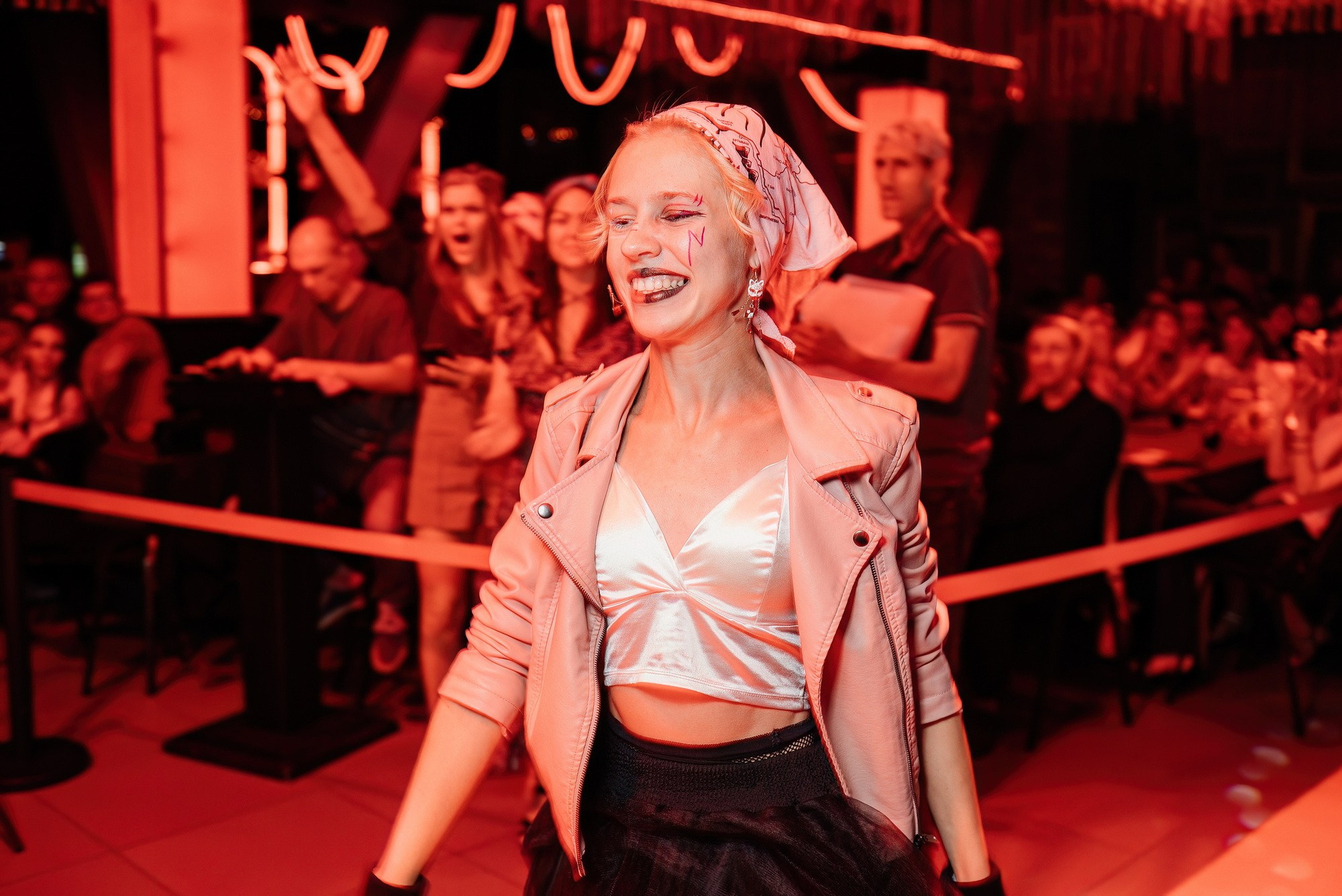 Караоке-проект «Голос большого города». Свадебный и репортажный фотограф Никита Сницарев в Барнауле