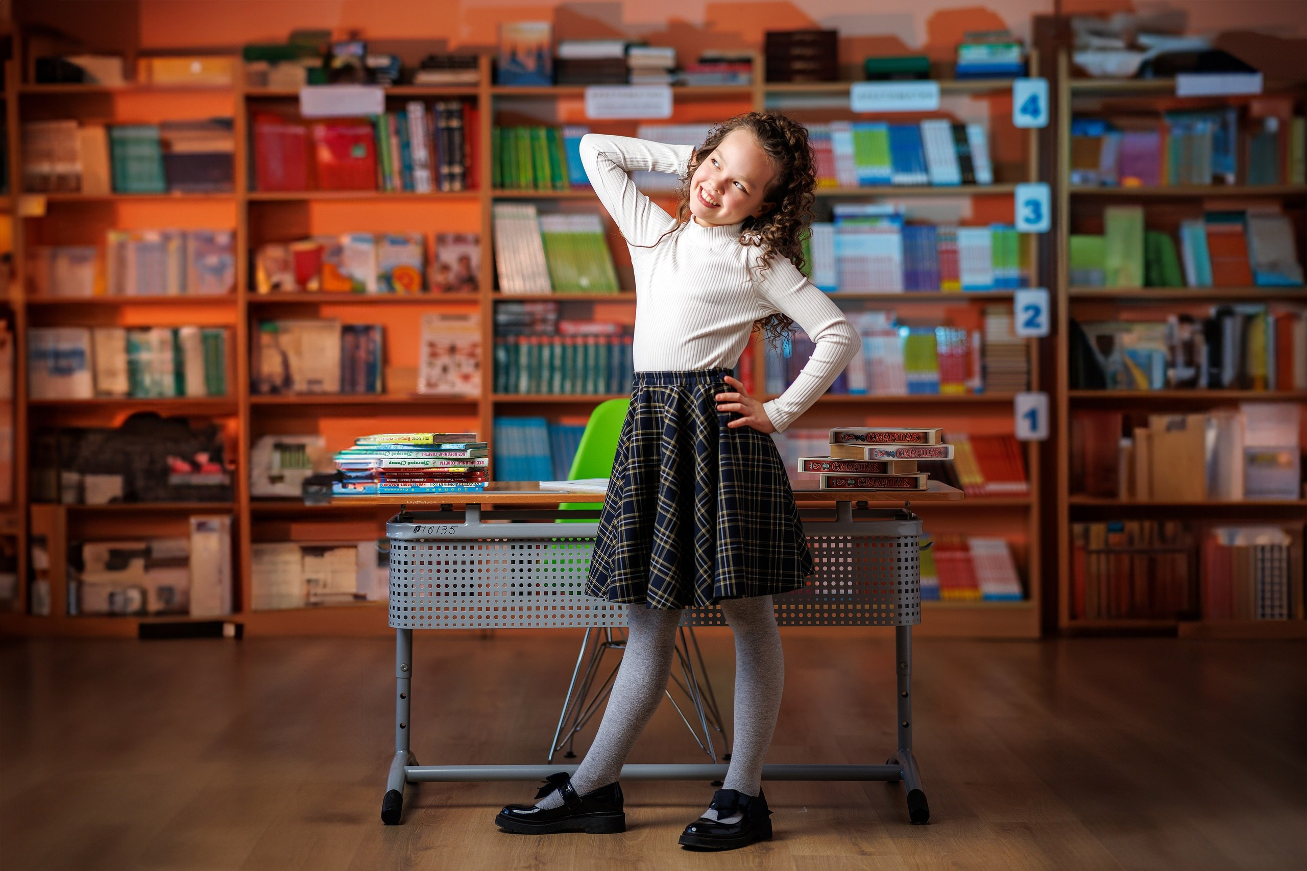 Младшие классы. Фотосессии в Тобольске, школьный фотограф, репортажная съемка