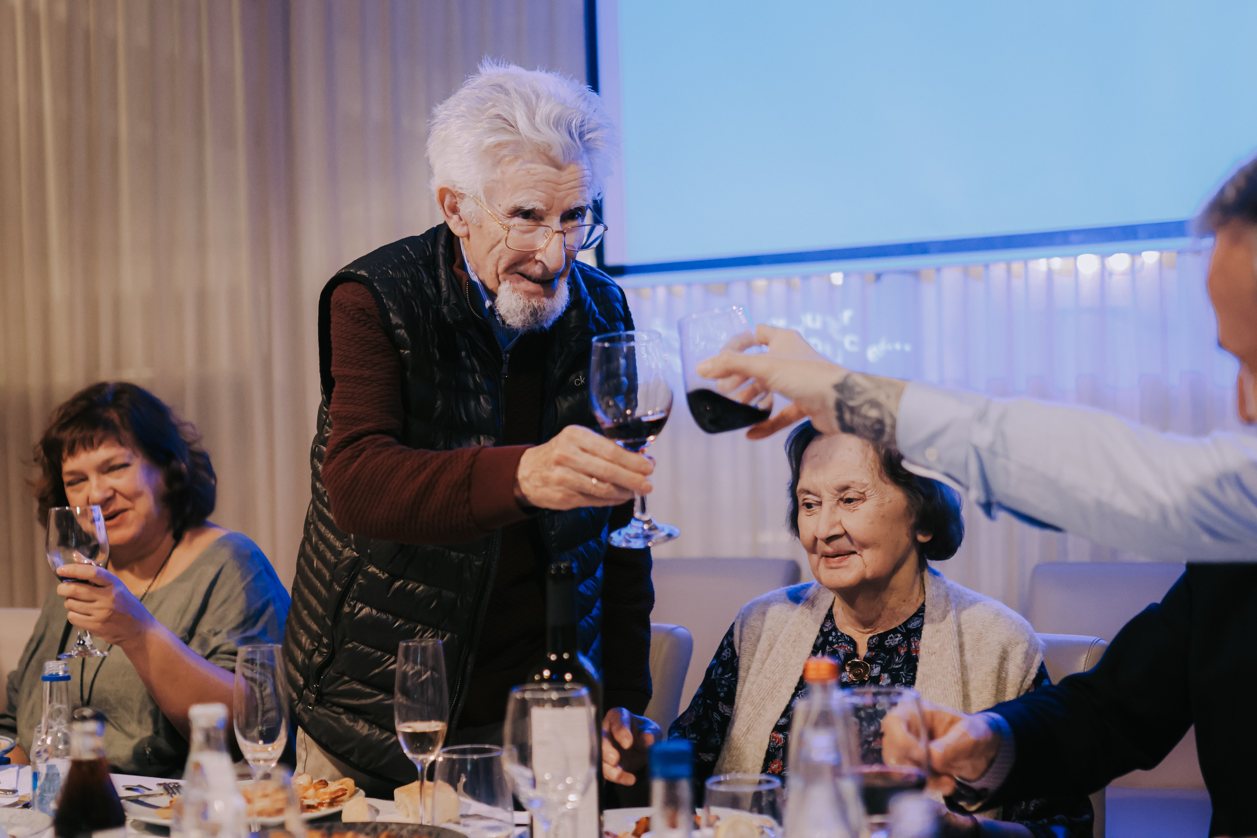 Engagement dinner, Bat Yam | December 2025. Photographer in Israel Alice Milchin