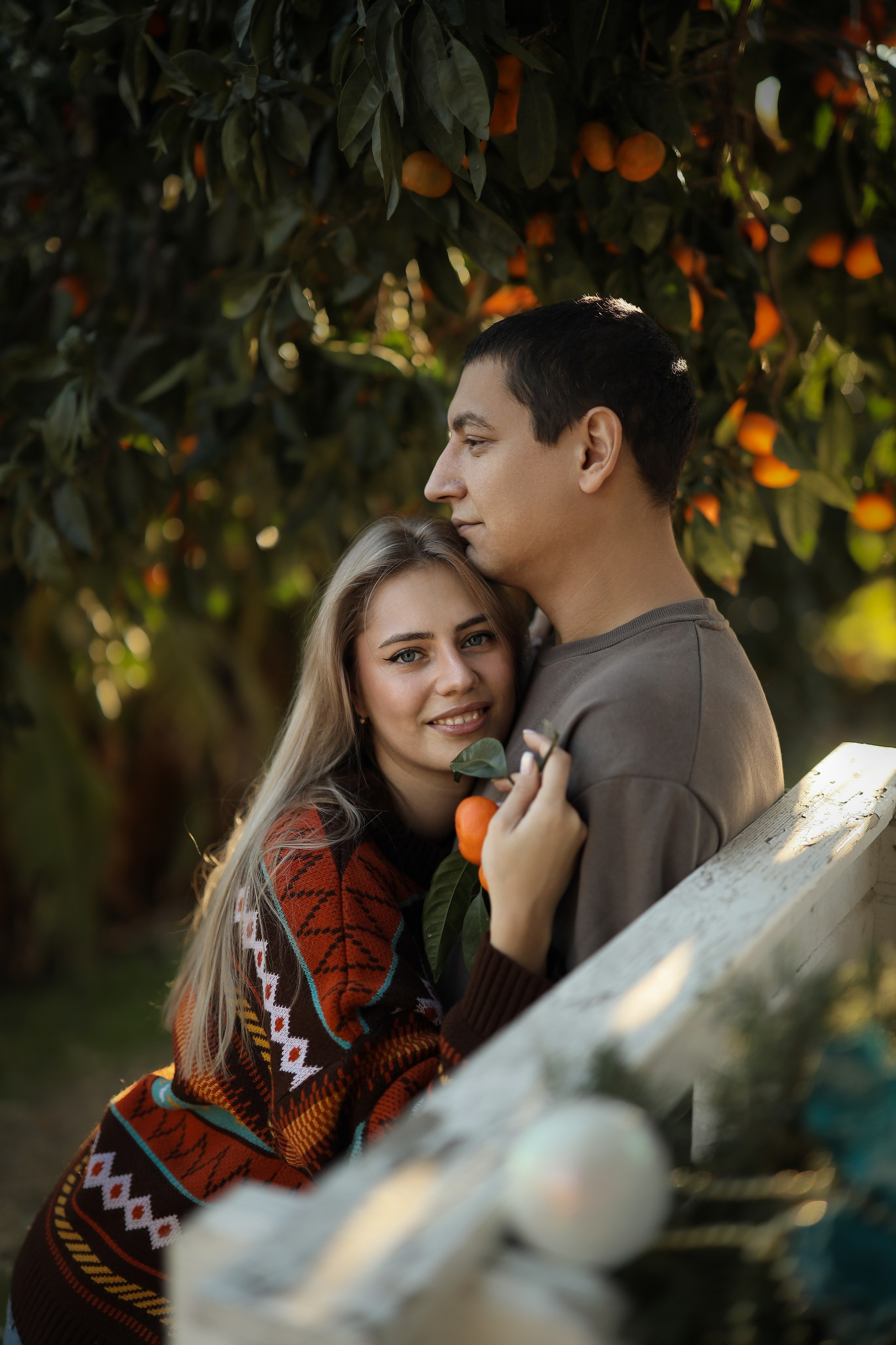 Фотосессия в мандариновом саду в Новом Афоне, Абхазия. Свадебный и семейный фотограф в Абхазии Жанна Соснина