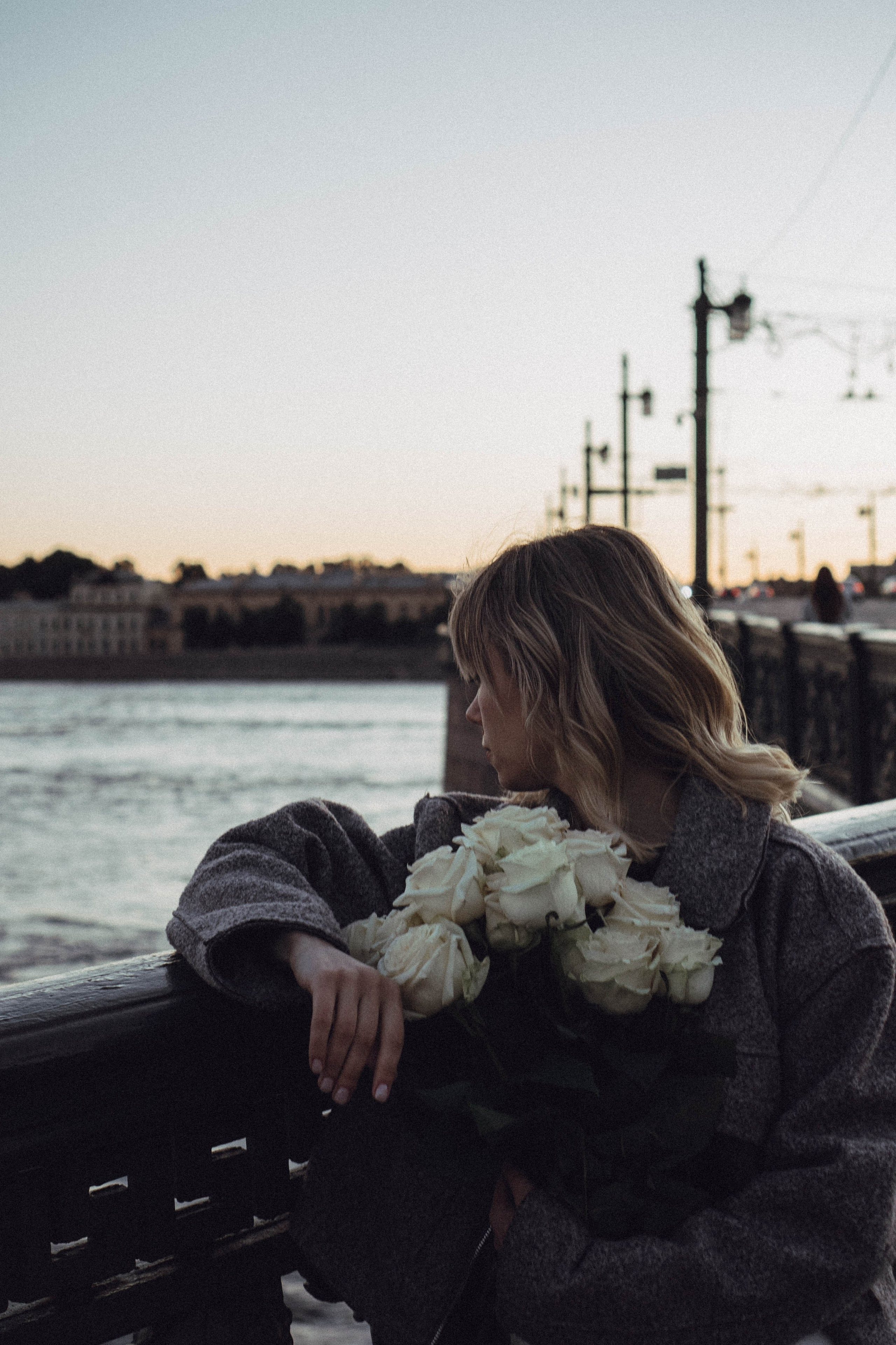 ПРОГУЛКА ПО ГОРОДУ В БЕЛЫЕ НОЧИ (другой вариант). Профессиональный фотограф, Санкт-Петербург — Виктория Богомолова