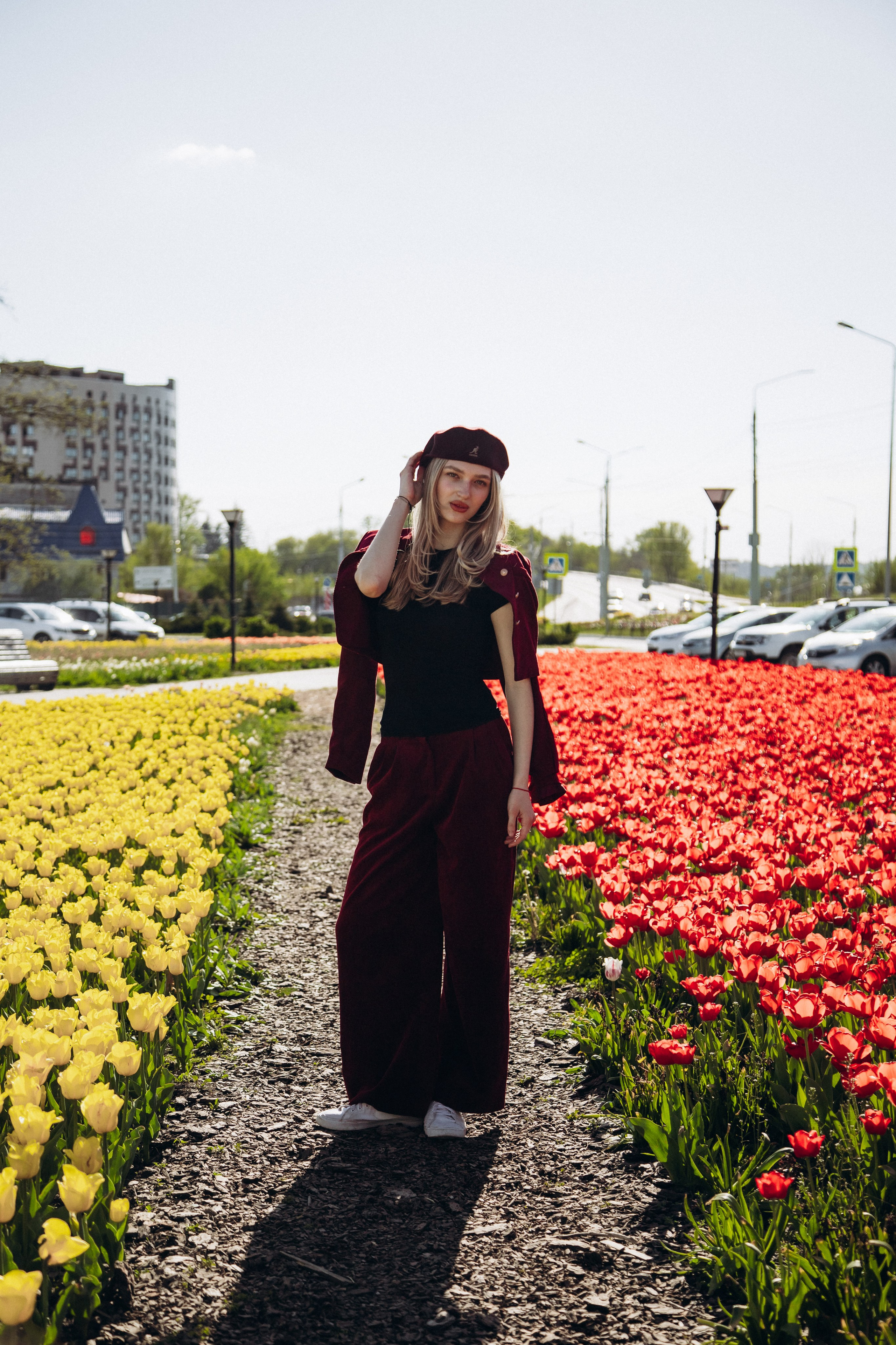 Ариша и тюльпаны. Фотограф Михайлова Анастасия | Белгород