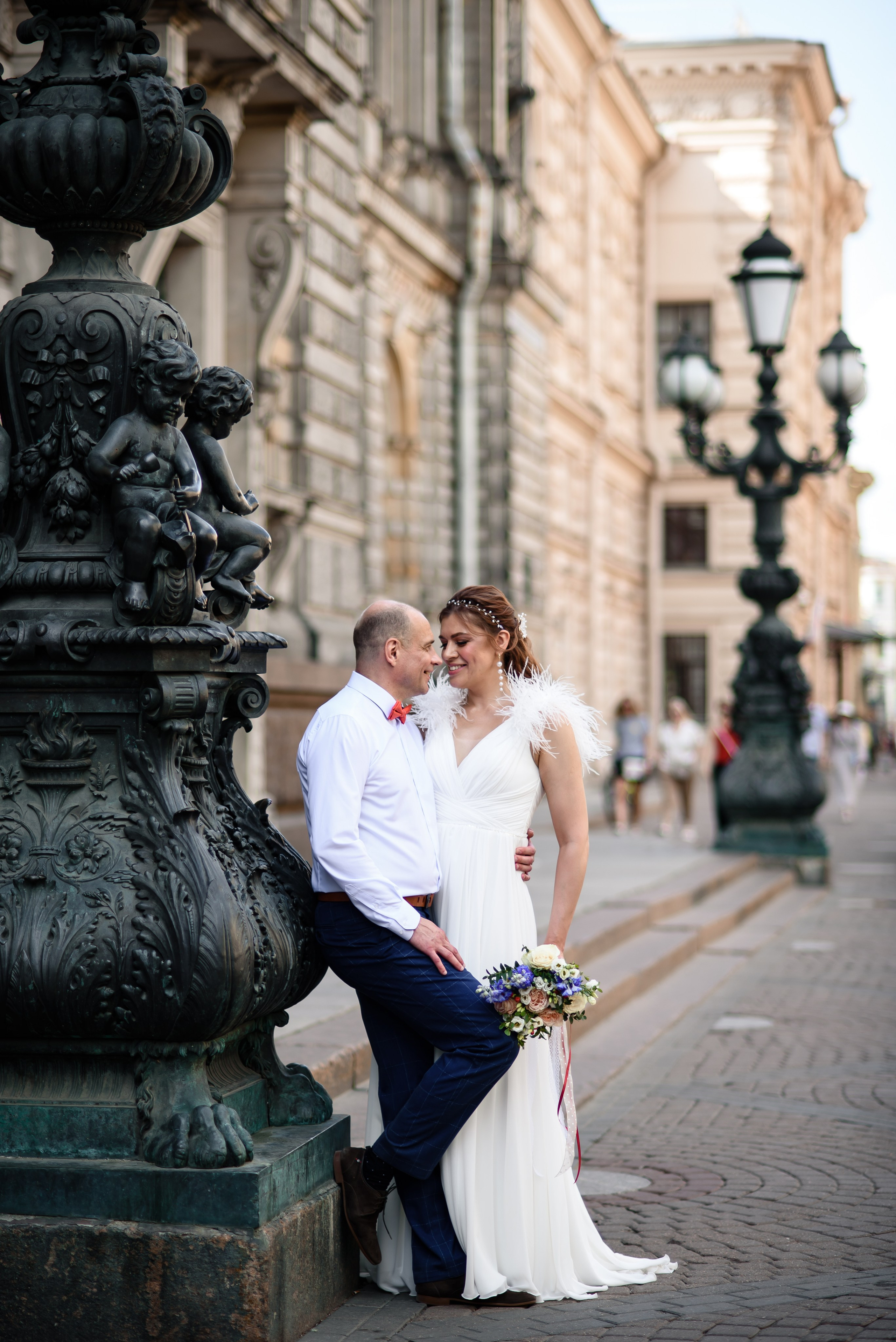 Свадебный день в Петербурге. Анастасия Петрович фотограф, фотокорреспондент в Москве и Санкт-Петербурге. Фотосъёмка репортажа, мероприятия, корпоративная съёмка, контент