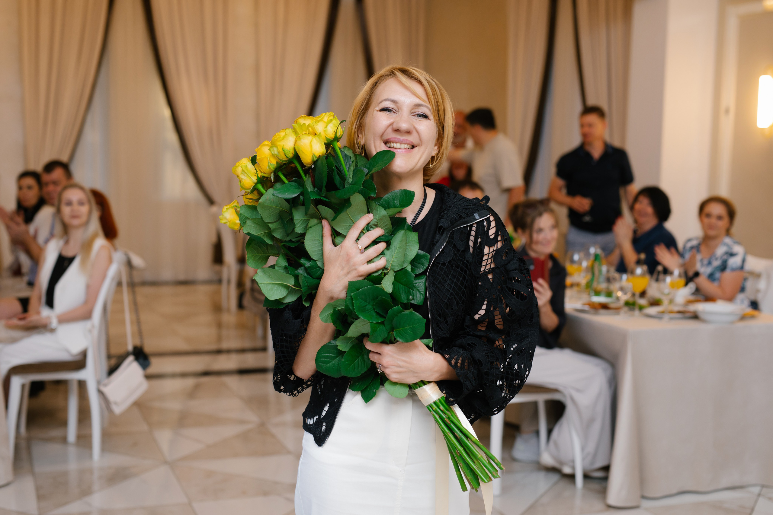 11 класс, ресторан «Тет-а-тет»