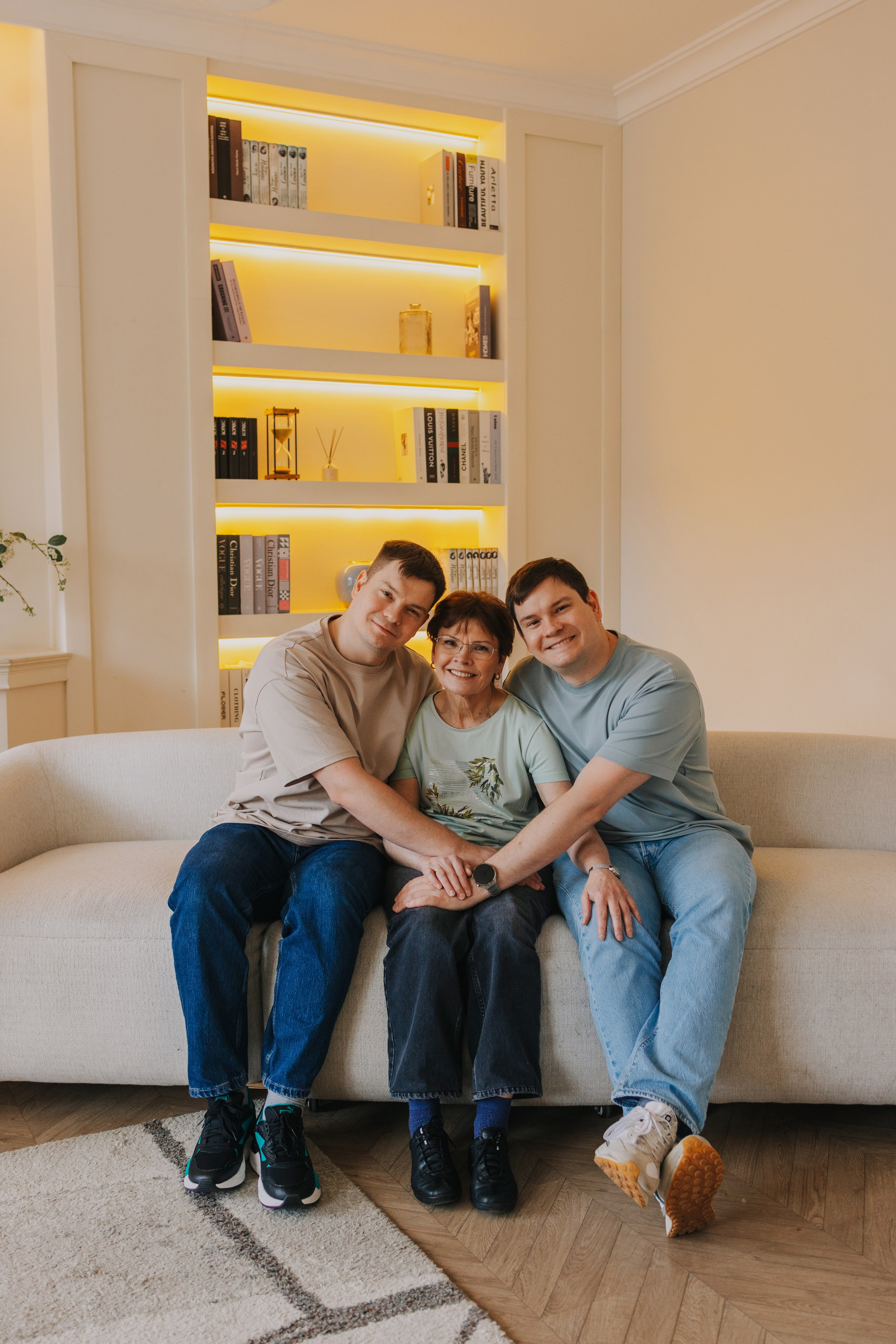 Большая семья. Домашняя фотосессия