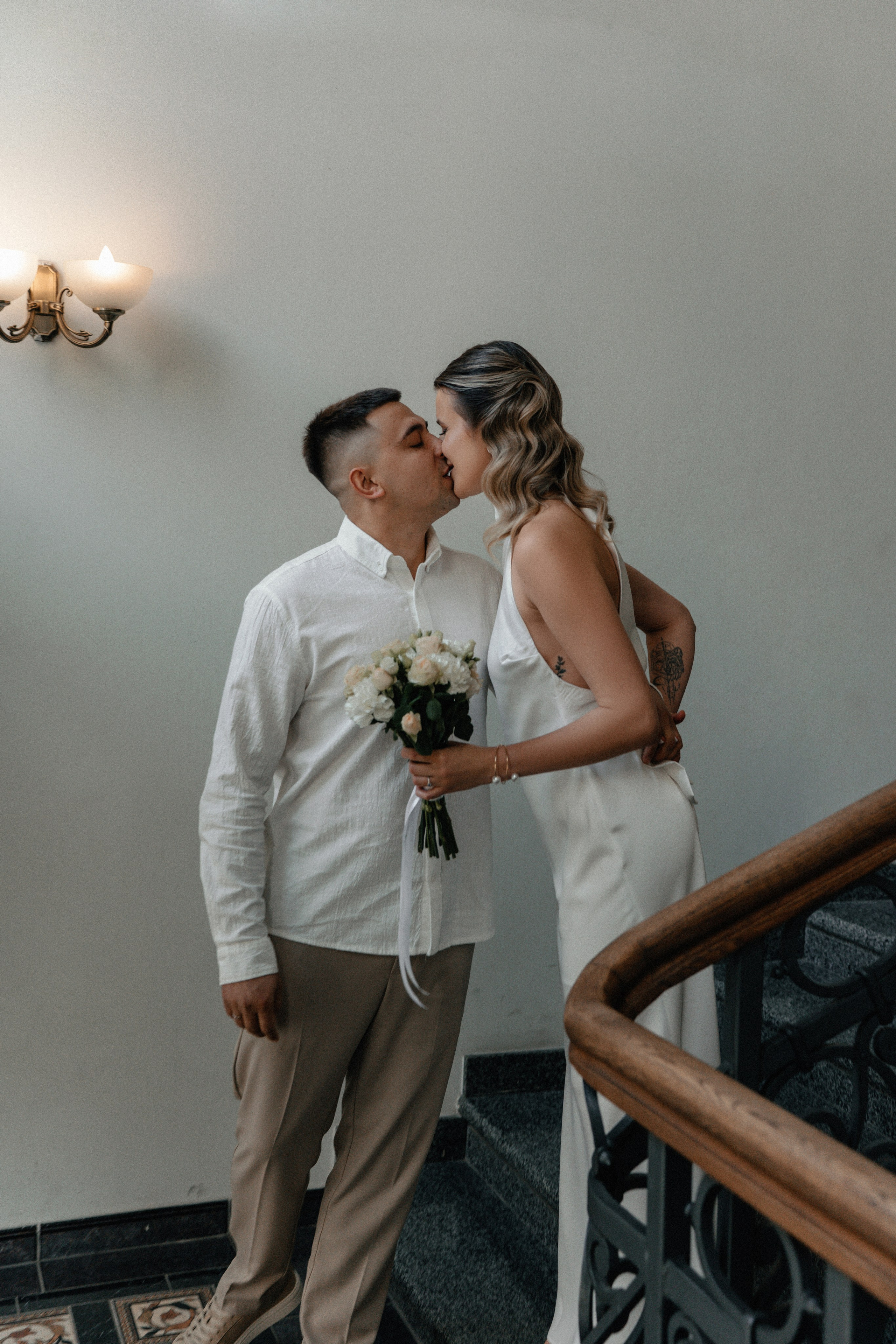 Любовь в одном знаменитом подъезде Минска. Ваш семейный фотограф в Минске — Вика Трегубова