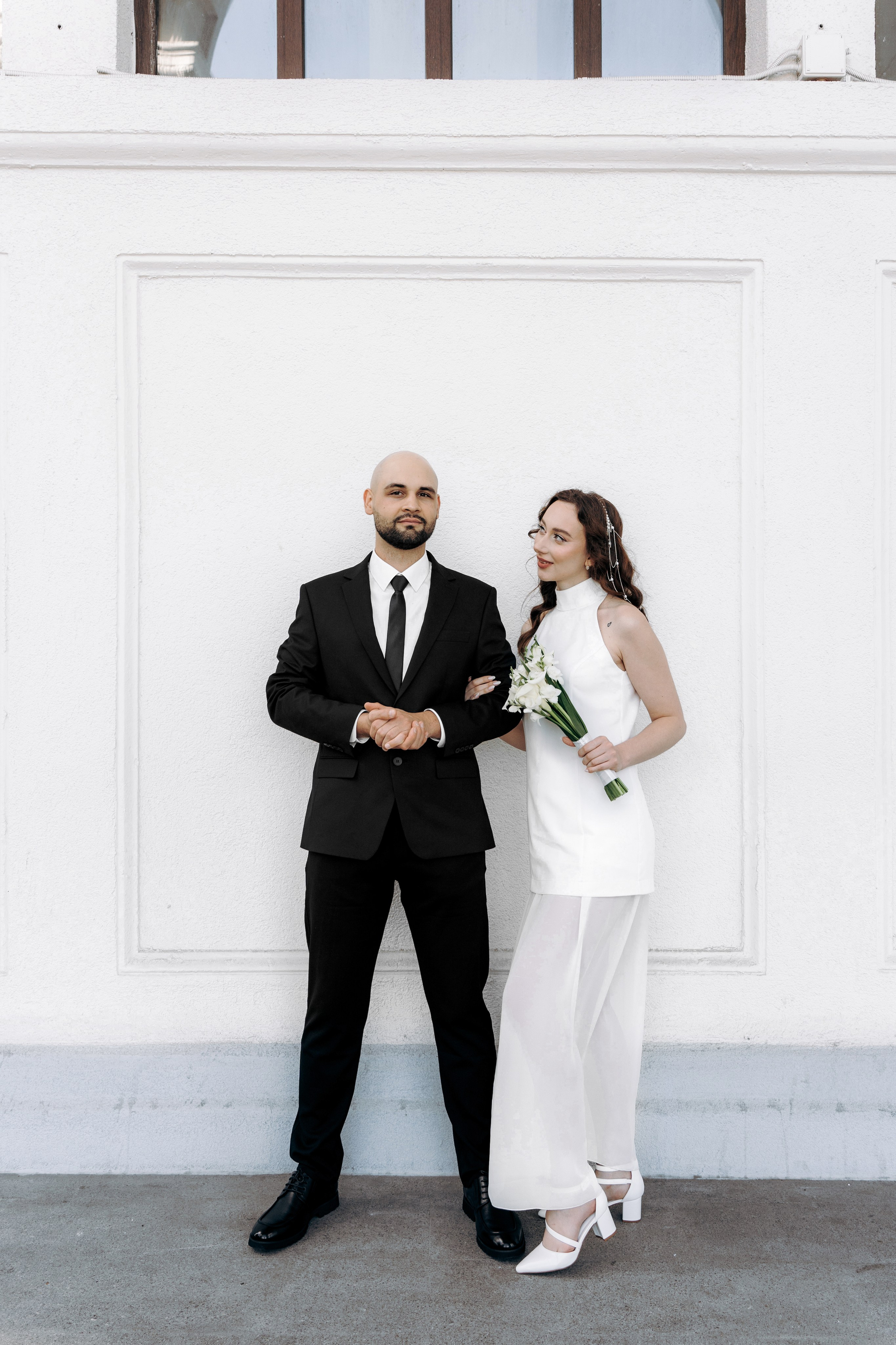 Любовь на фоне старого аэропорта. Ваш семейный фотограф в Минске — Вика Трегубова