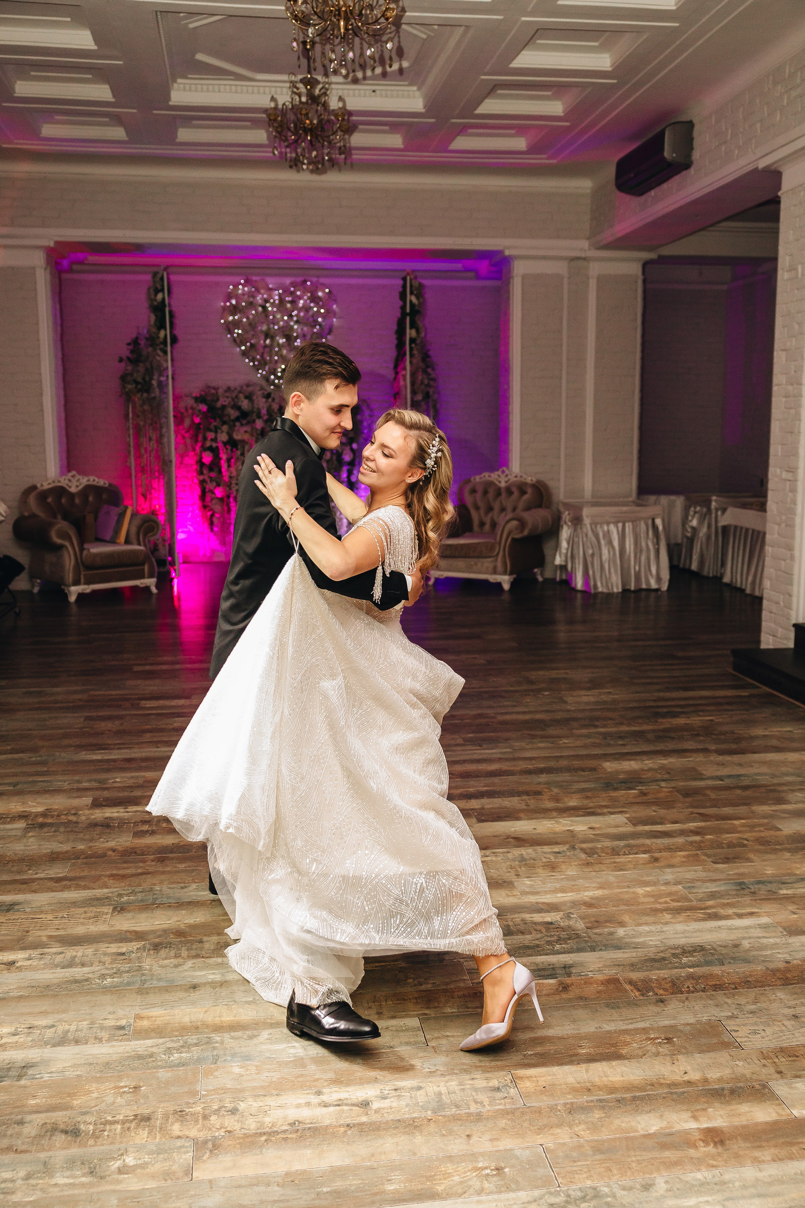 Роман и Александра. Свадебный фотограф и видеограф — Сергей и Дарья