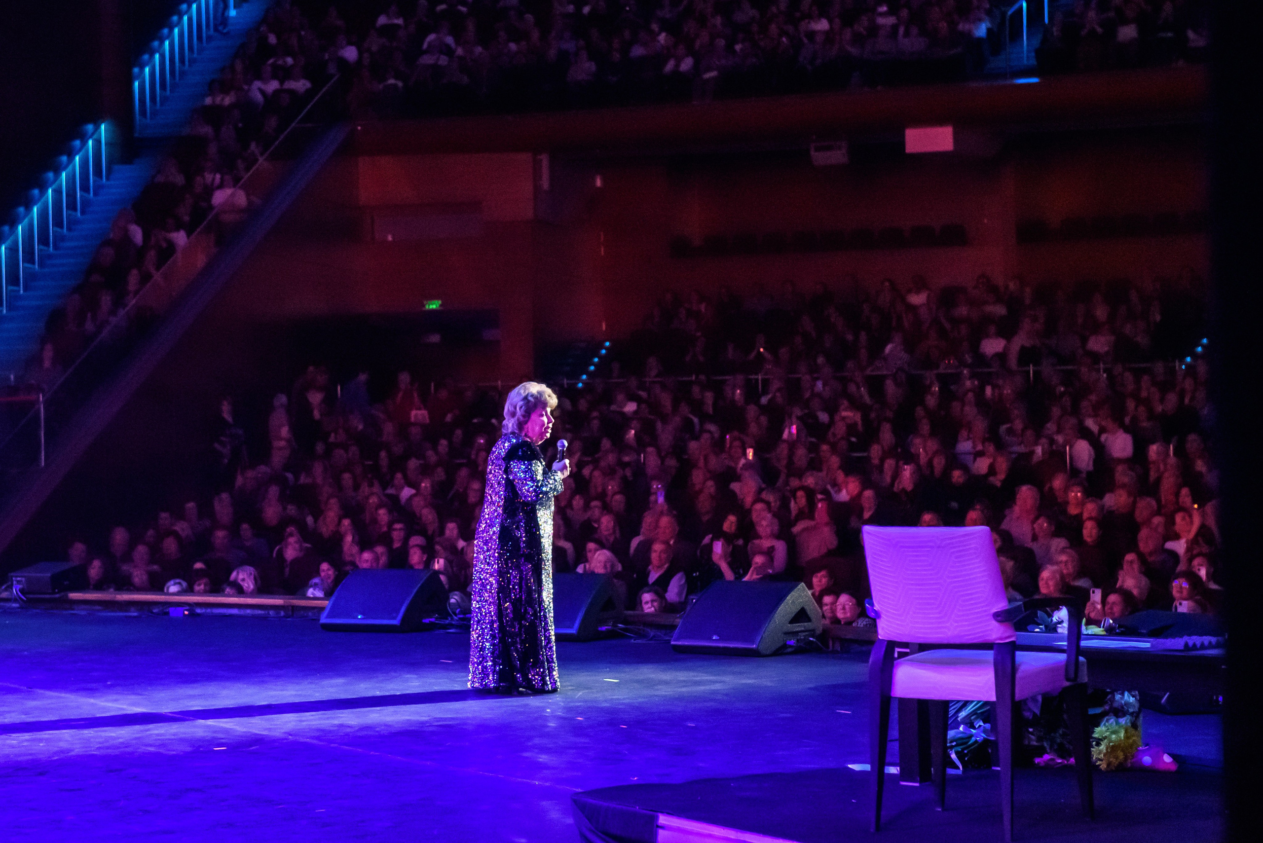 Лариса Рубальская «40 лет с песней по жизни» — Крокус Сити Холл. Бренд-фотограф для экспертов и блогеров в Москве Влада Горбовская