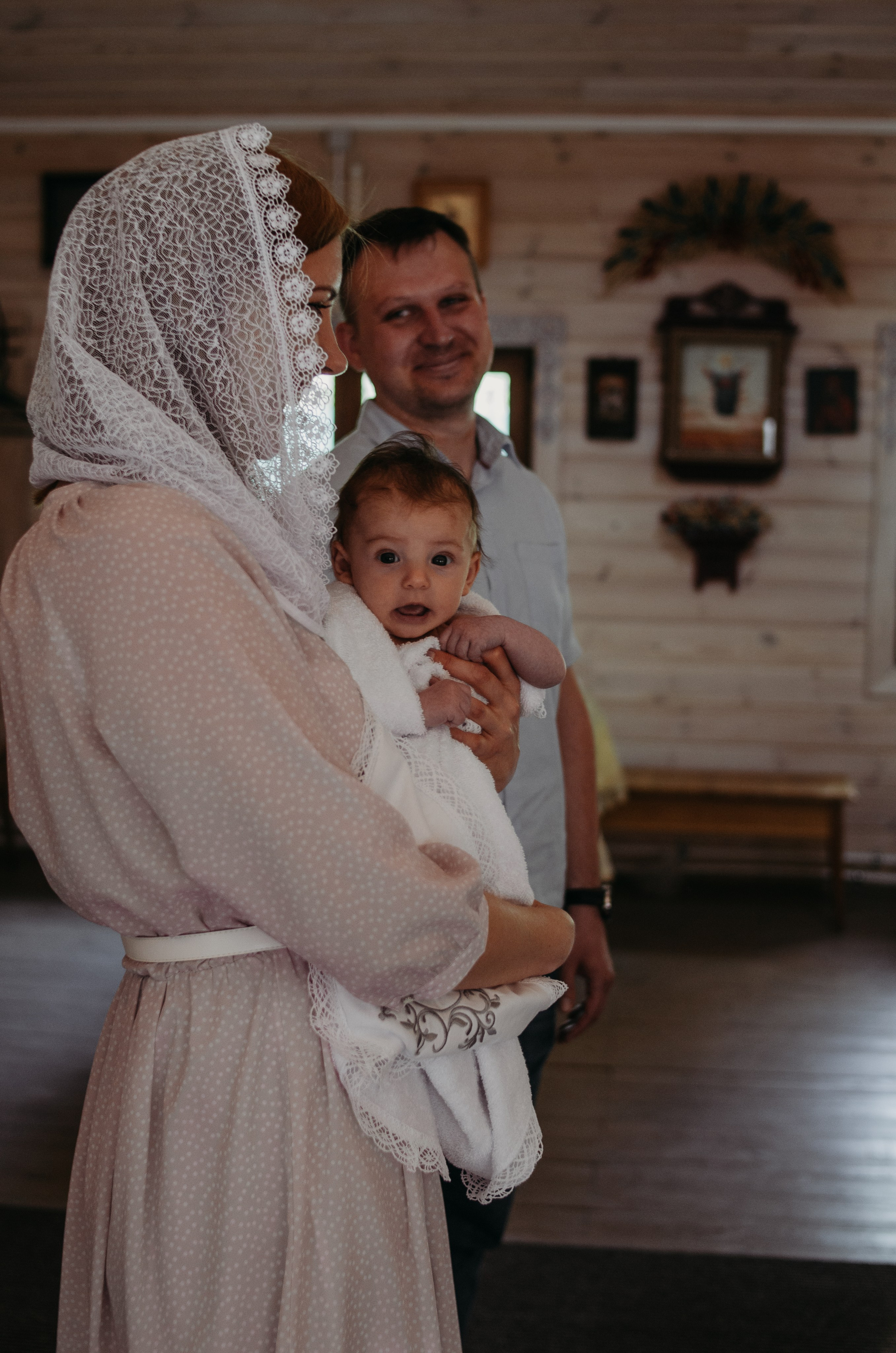 Таинство крещения Лея. Семейный фотограф Москва, Люберцы, Петрозаводск