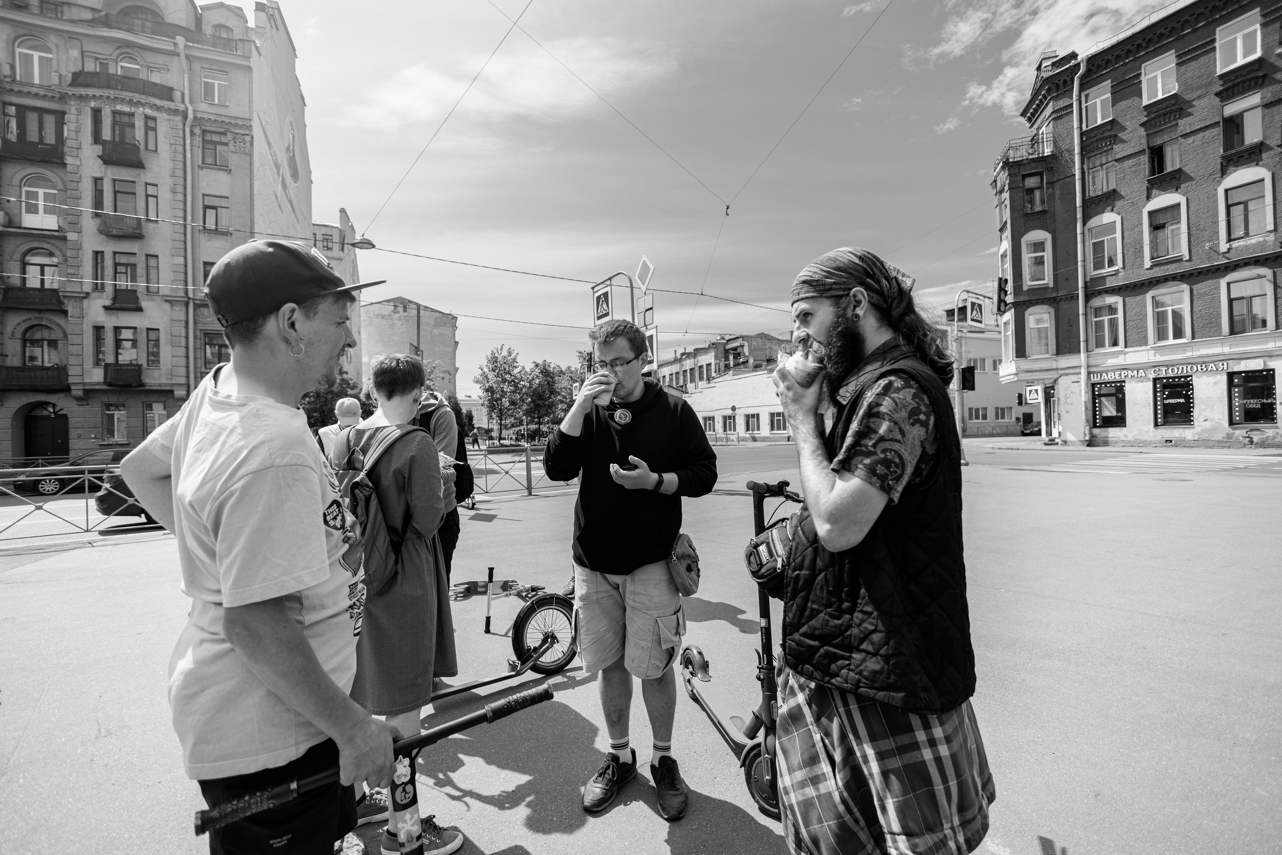 Покатушка с Let's Kick Санкт-Петербург. Городские самокаты. Фотограф Балаев Михаил