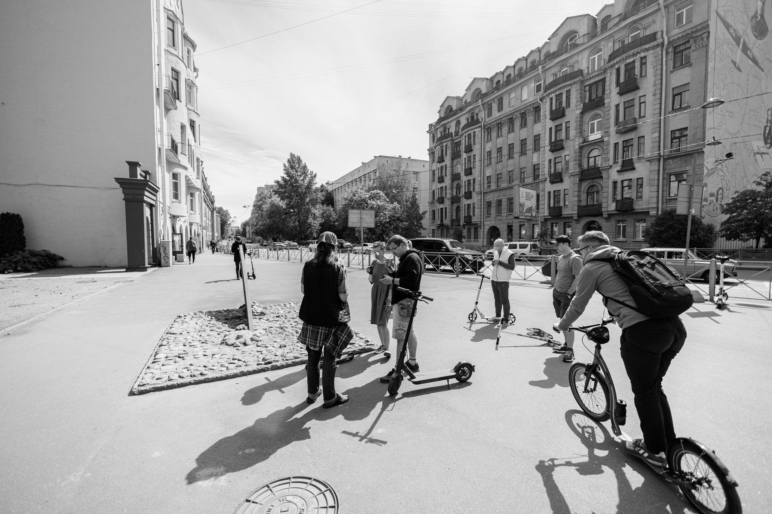 Покатушка с Let's Kick Санкт-Петербург. Городские самокаты. Фотограф Балаев Михаил