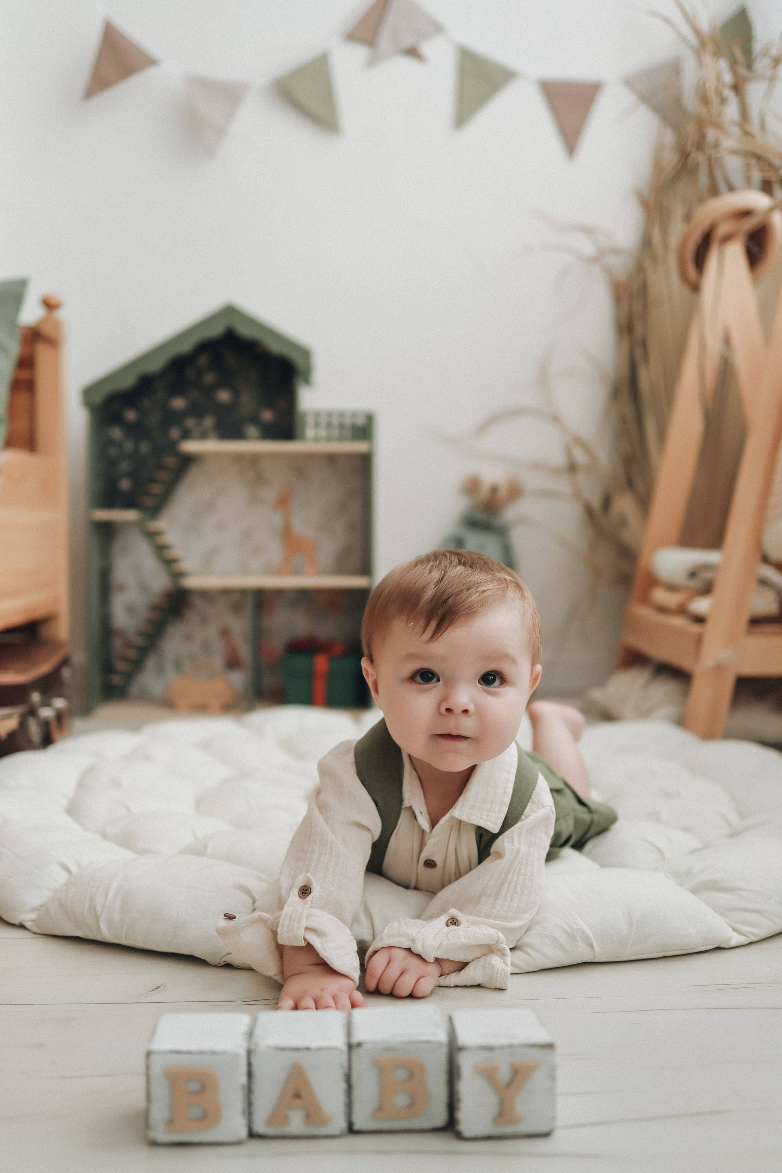 Полгодика. Фотограф новорожденных и детский фотограф в Новосибирске