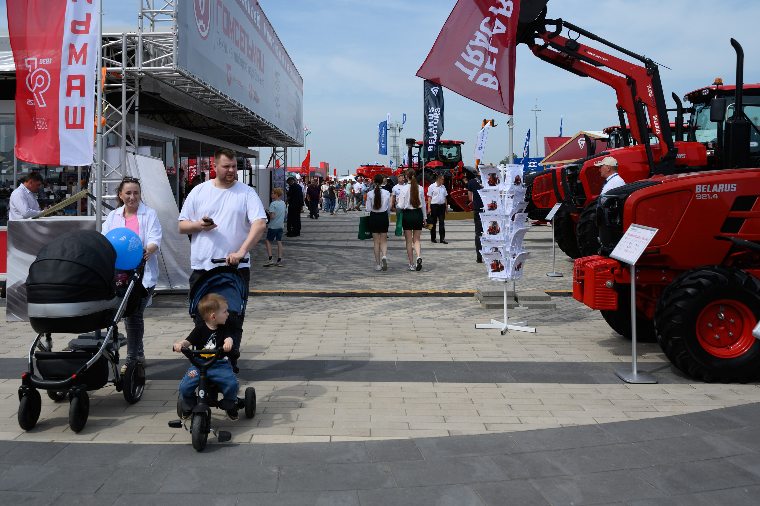 Агровыставка. Фотоуслуги, услуги фотографа, фотографирование важных событий