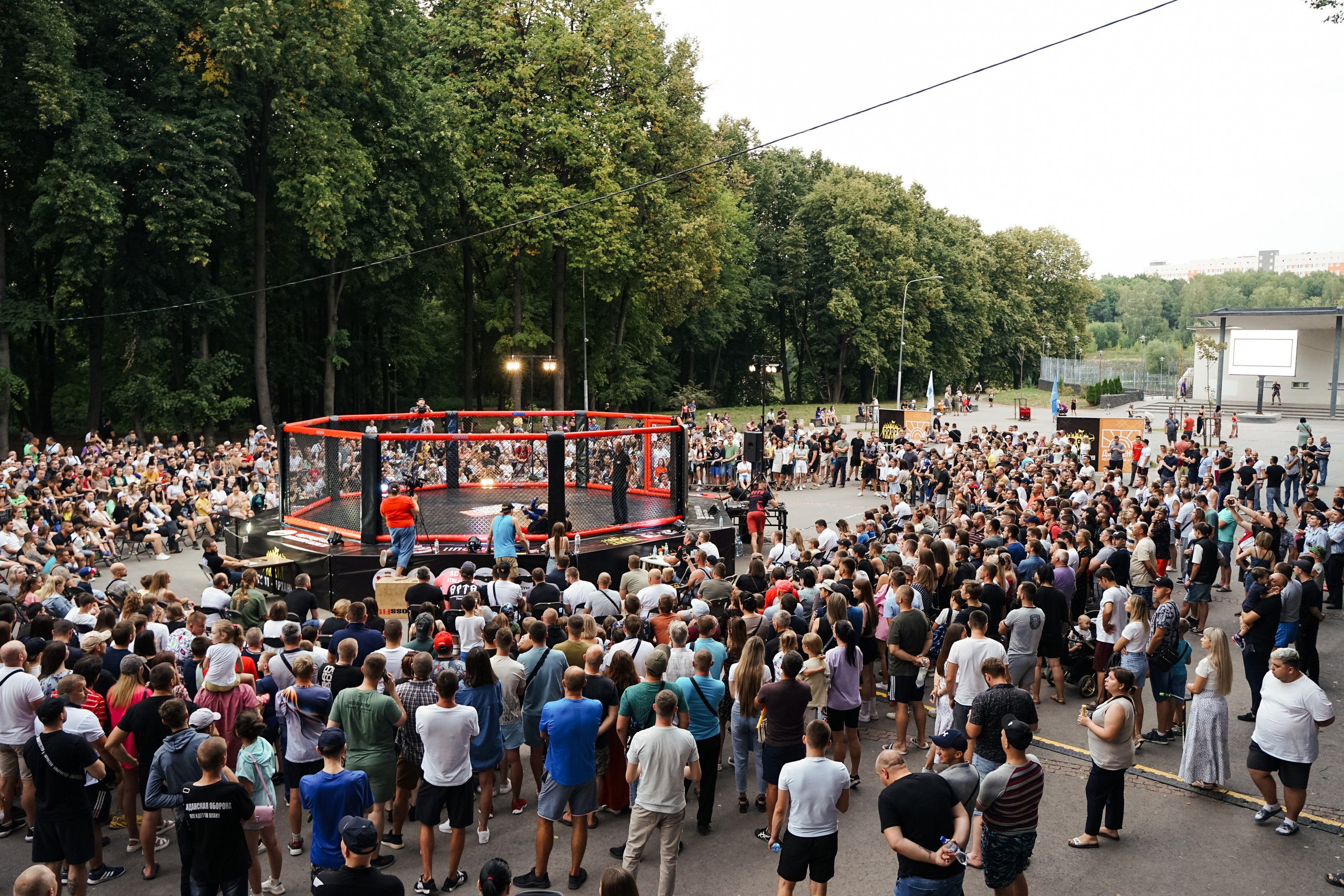 Вечер боев в ЦПКиО. Фотограф Надежда Погребняк | Рязань | Москва