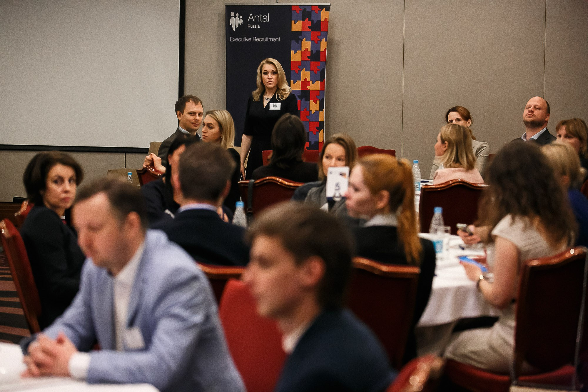 Конференция в «CORINTHIA». Рабочая сторона — бизнес портрет и репортаж в Санкт-Петербурге