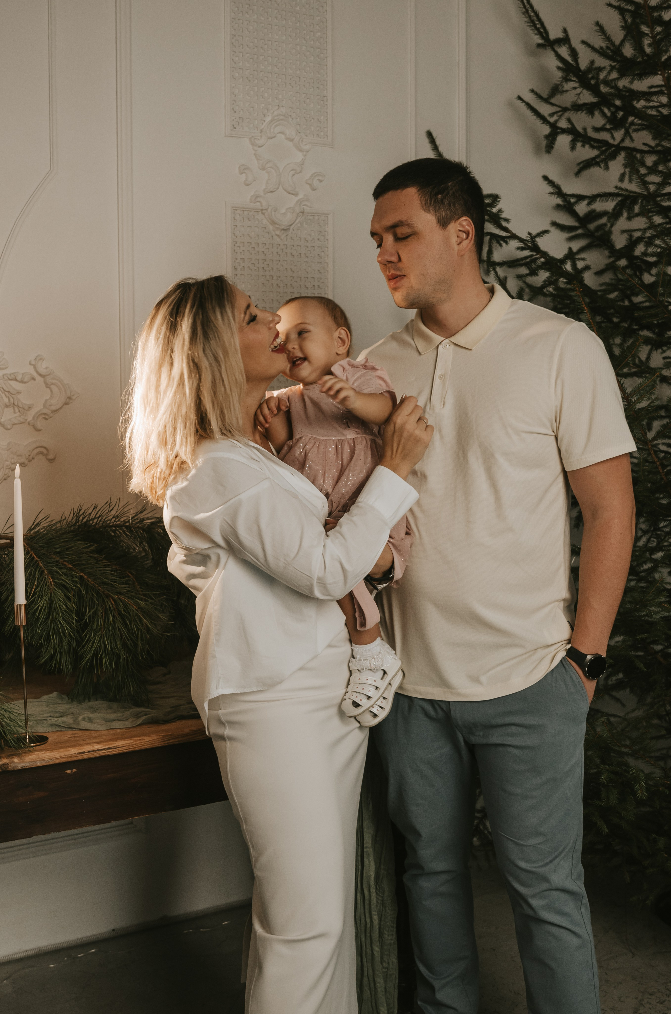 Тематические съемки в студии. Индивидуальные, семейные, студийные съемки в Серпухове и за пределами