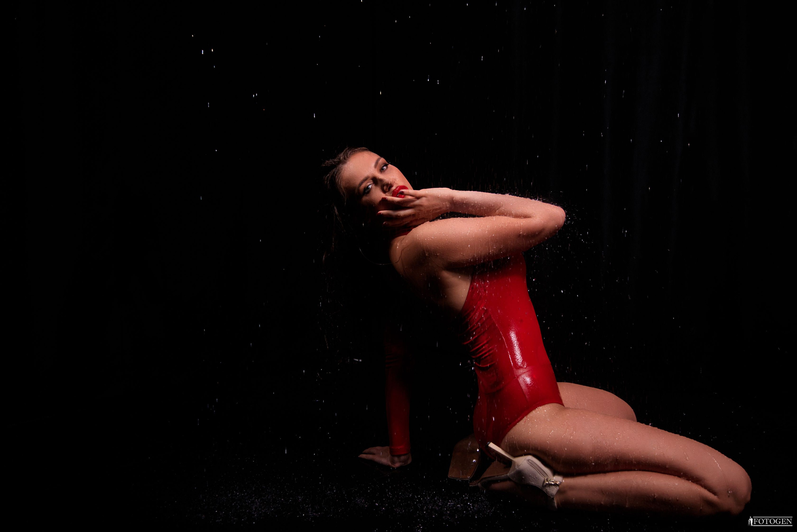 Портфолио Ню фотосессий в студии Fotogen: Искусство и элегантность. Интерьерная фотостудия FOTOGEN г. Краснодар