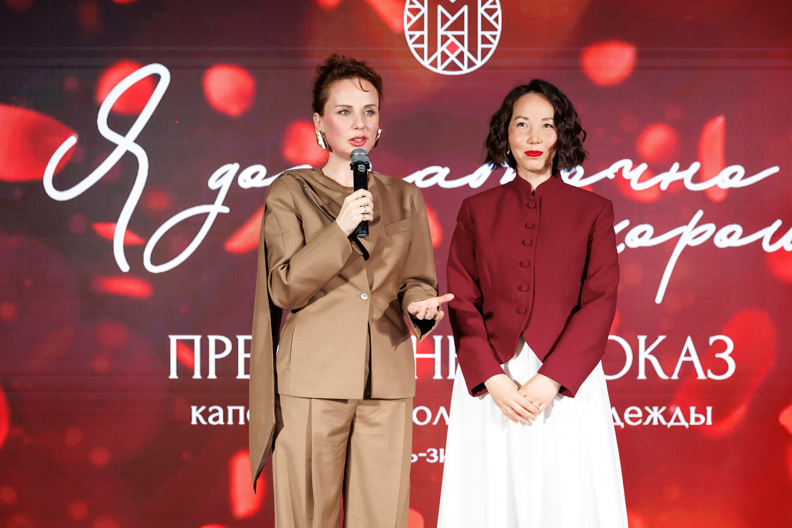 Код Публичности. Я достаточно хороша. Репортажный Фотограф Александр Назаров. Москва и М.О