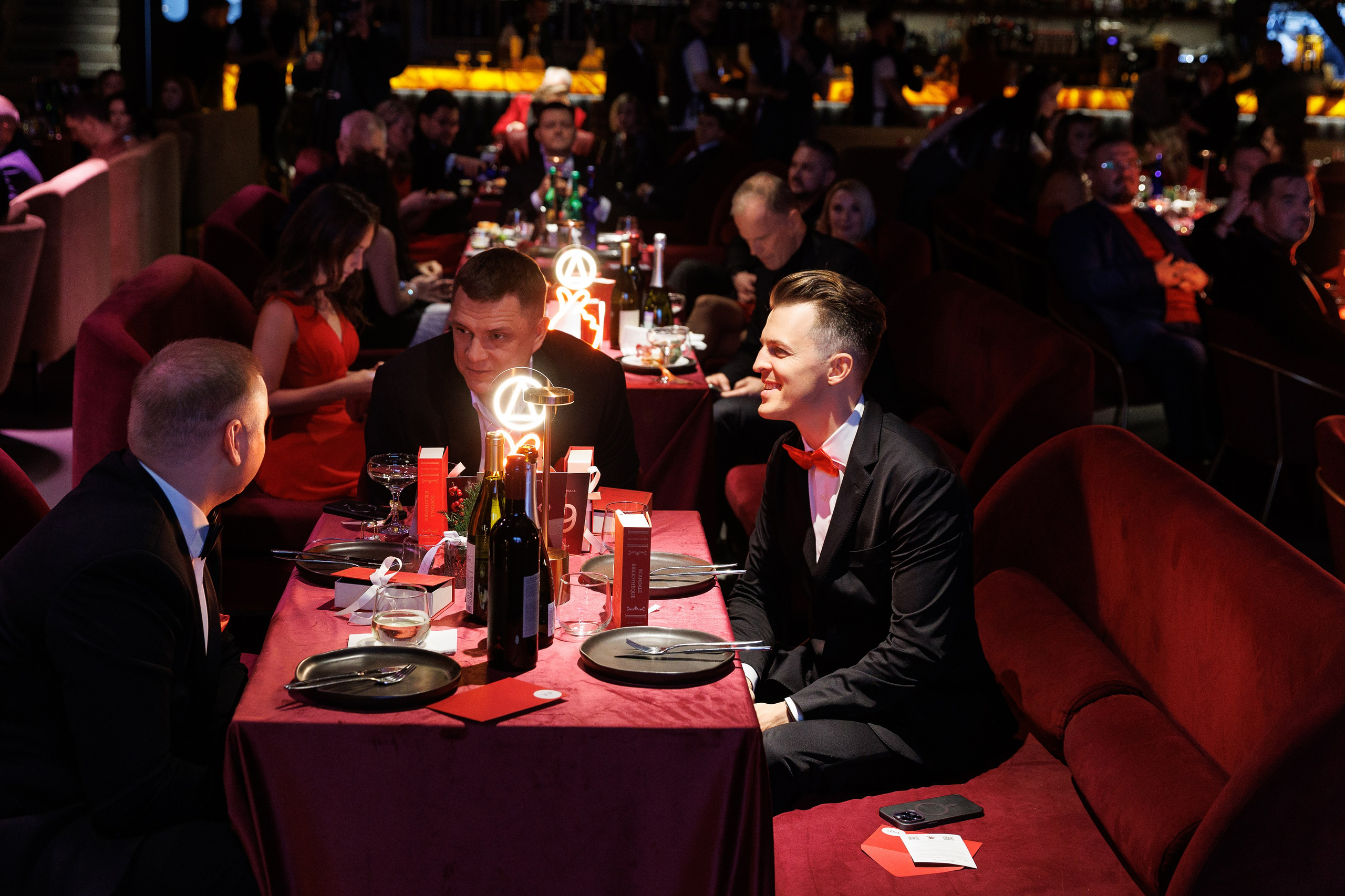 Новогодняя вечеринка клуба «Деньги»