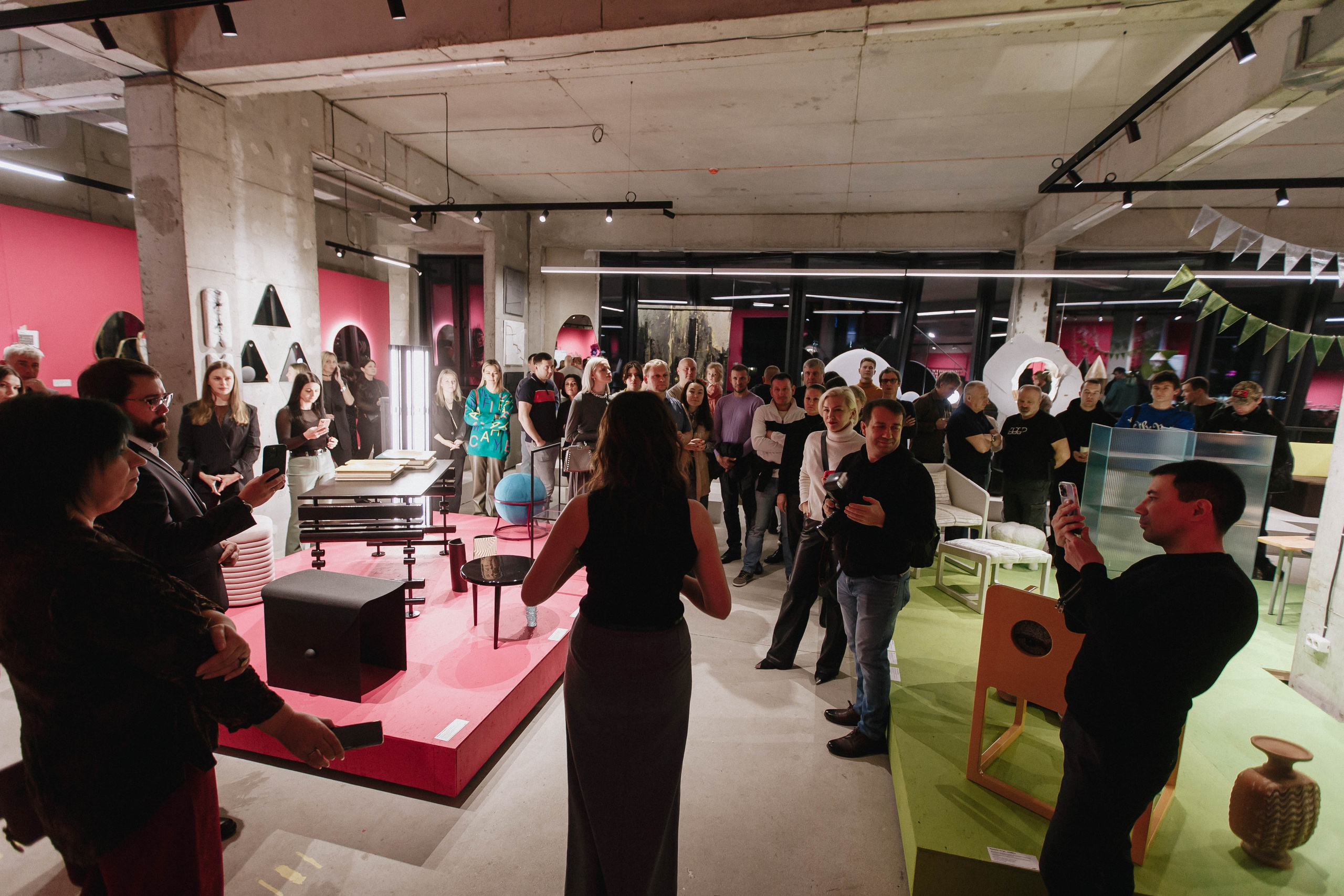 Открытие выставки предметного дизайна ART LINE. Фотограф Иркутск Антипин Сергей