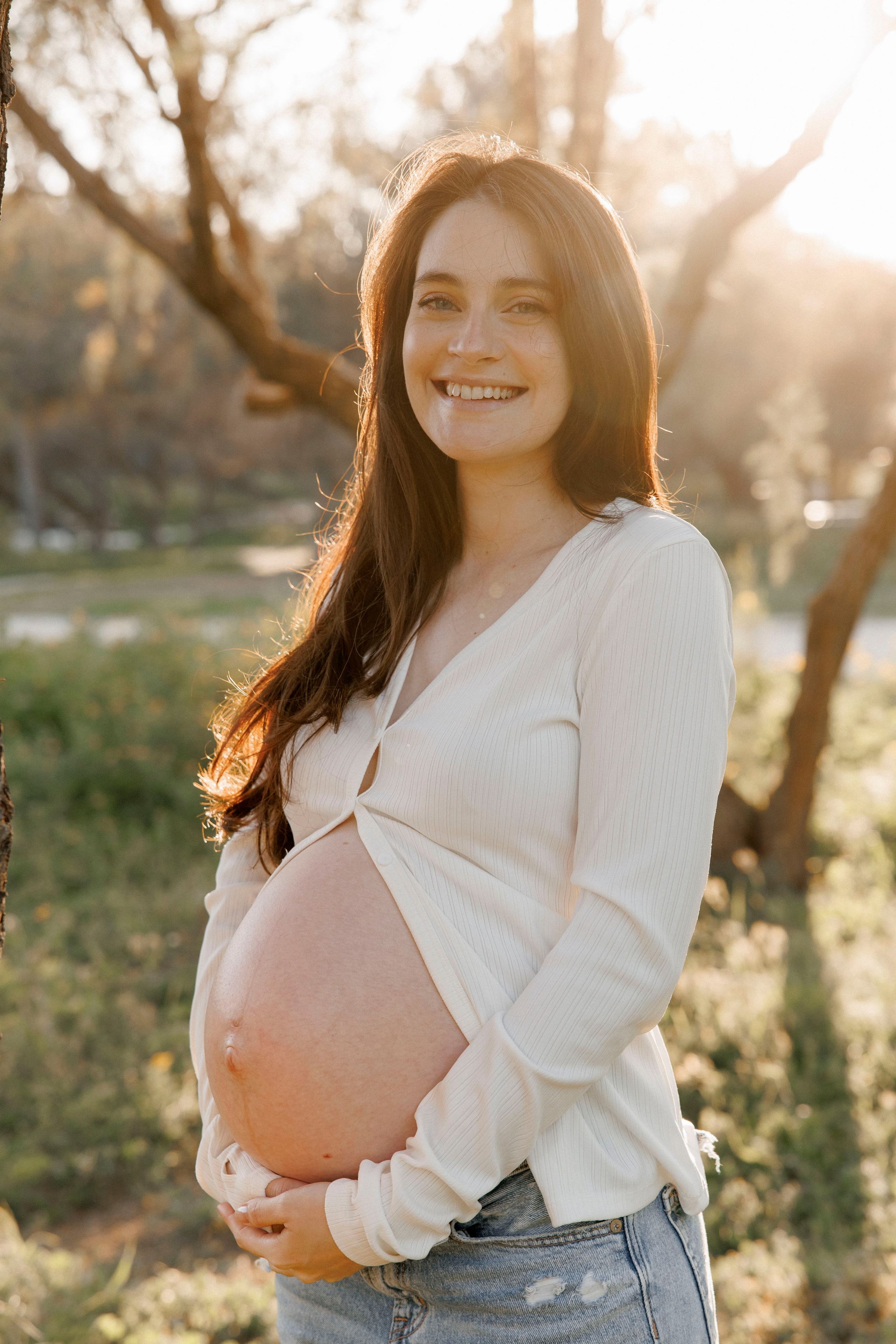 Pregnancy photoshoot (home/park/beach). Главная