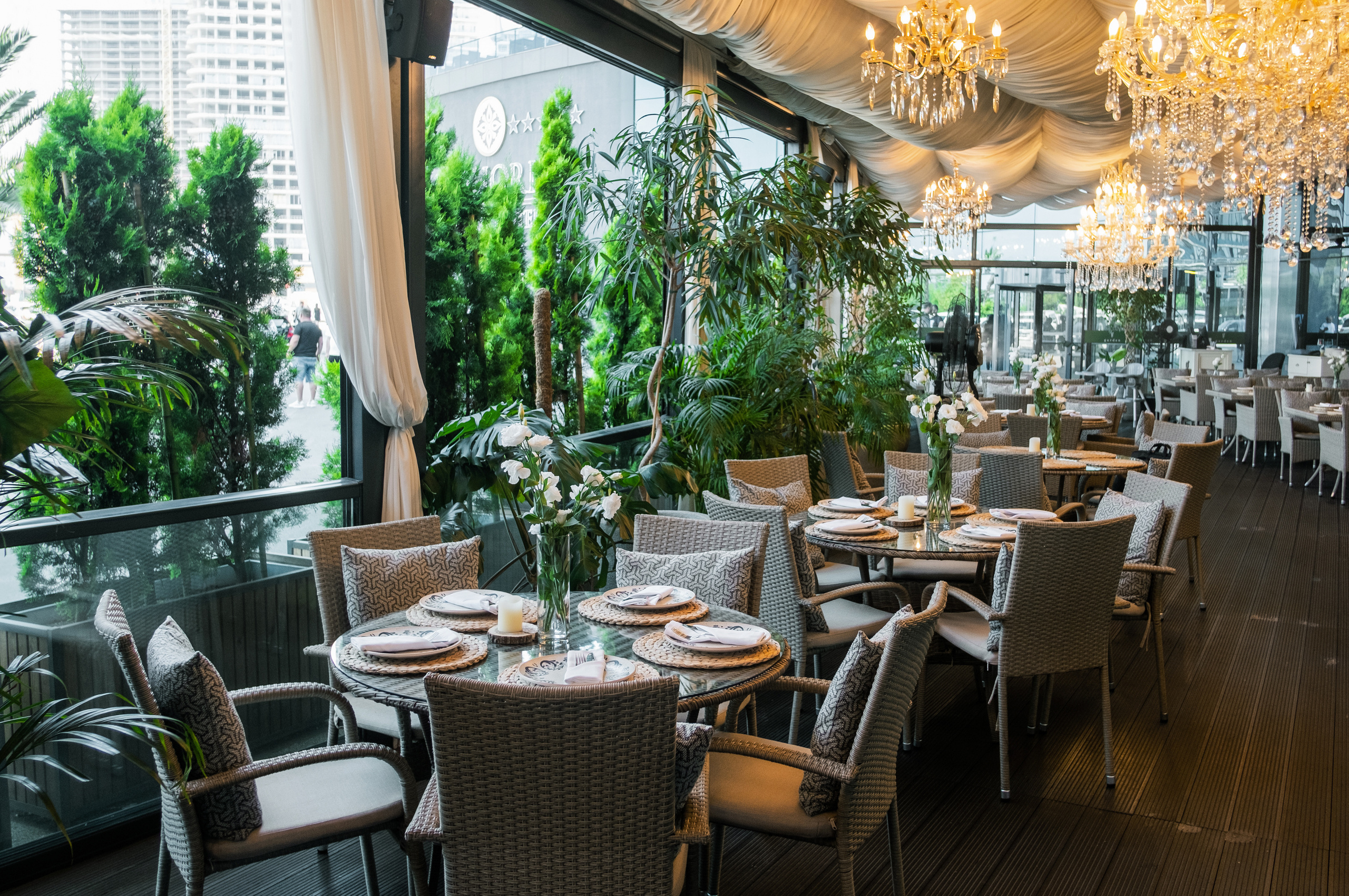 Интерьерная съемка для ресторана G.Garden. Фотограф для женщин Ольга Терехова СПБ