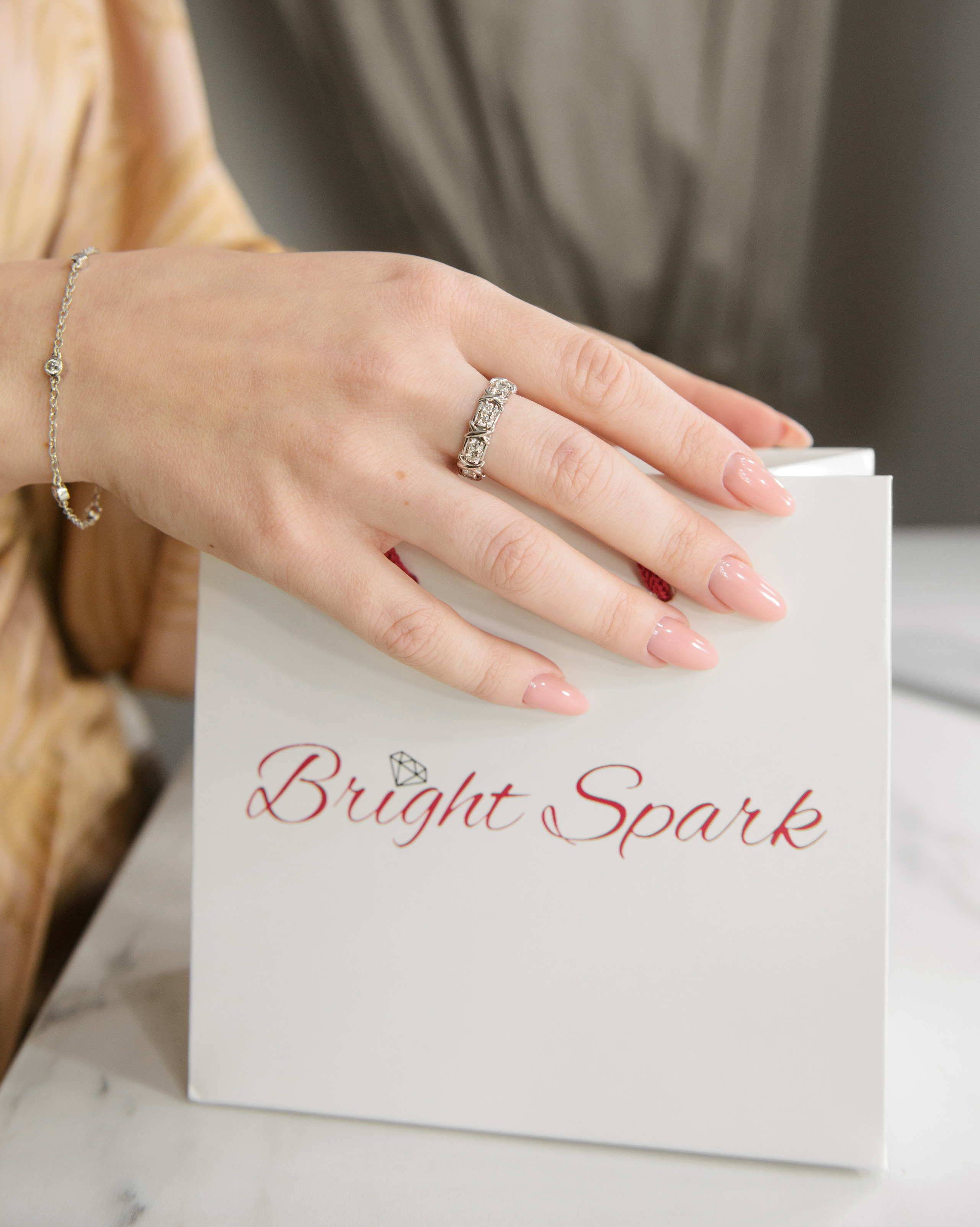 Ювелирные украшения Bright Spark. Реклама. Профессиональный фотограф Ольга Терехова СПБ Батуми