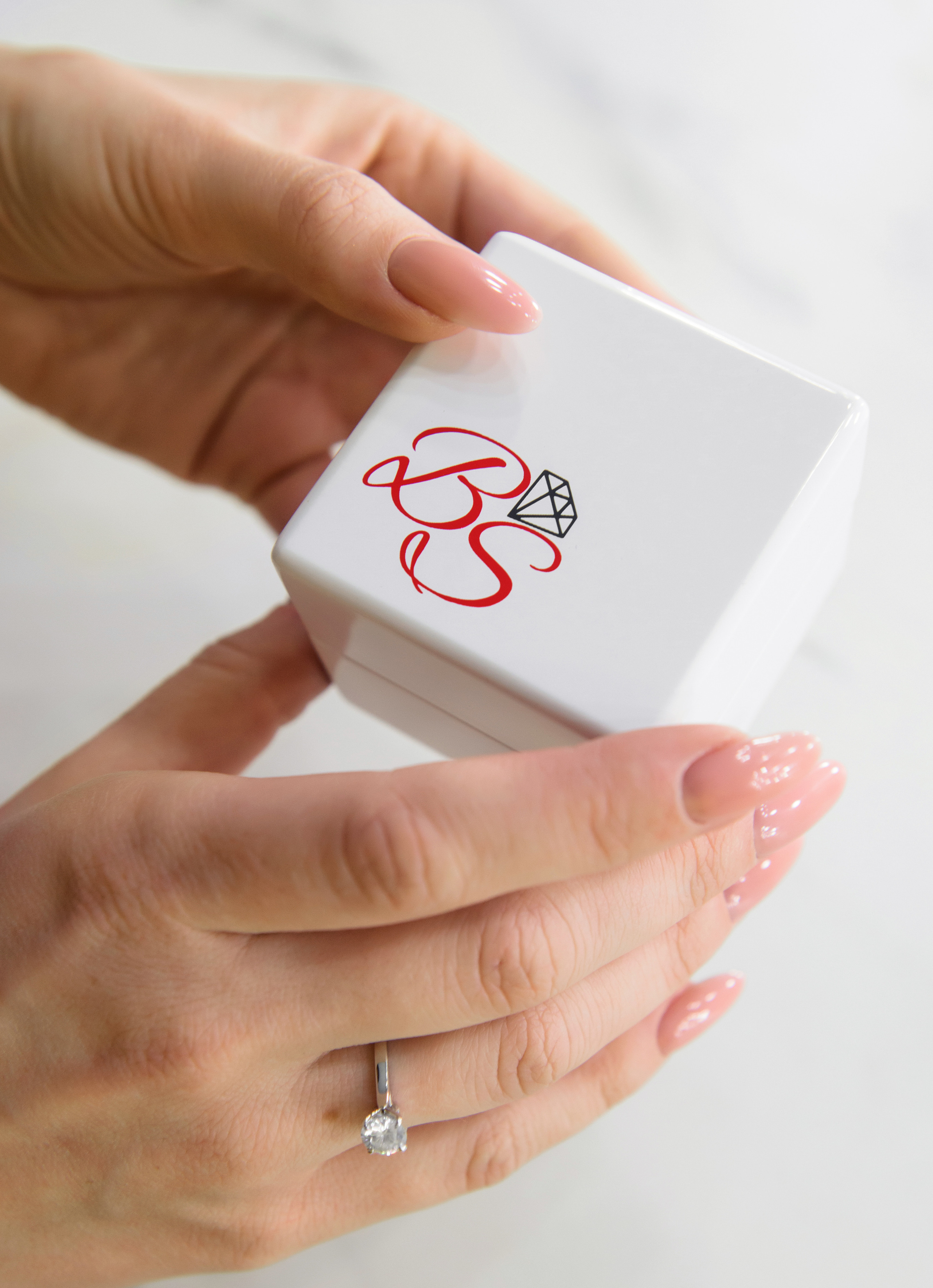 Ювелирные украшения Bright Spark. Реклама. Профессиональный фотограф Ольга Терехова СПБ Батуми