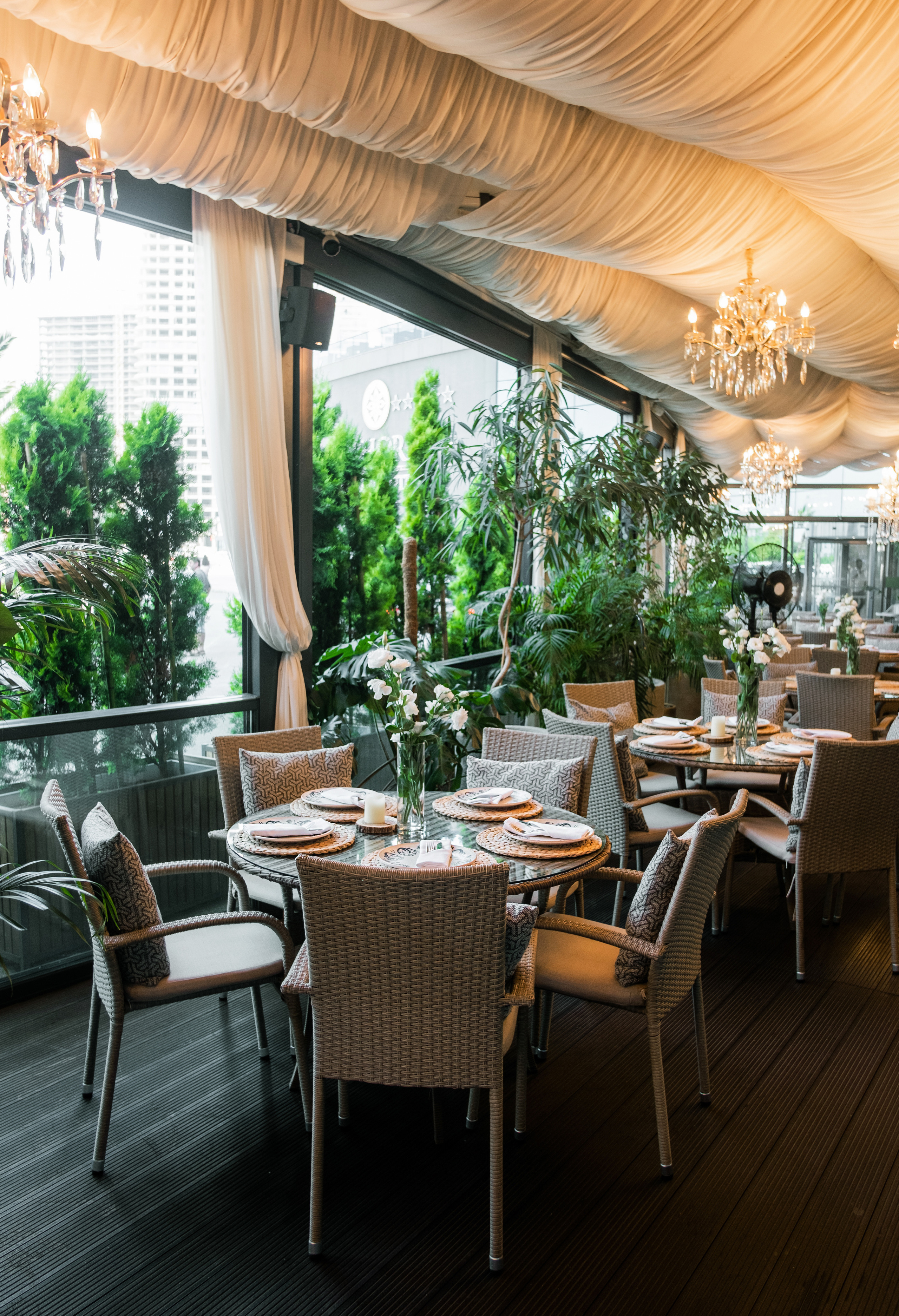 Интерьерная съемка для ресторана G.Garden. Фотограф для женщин Ольга Терехова СПБ