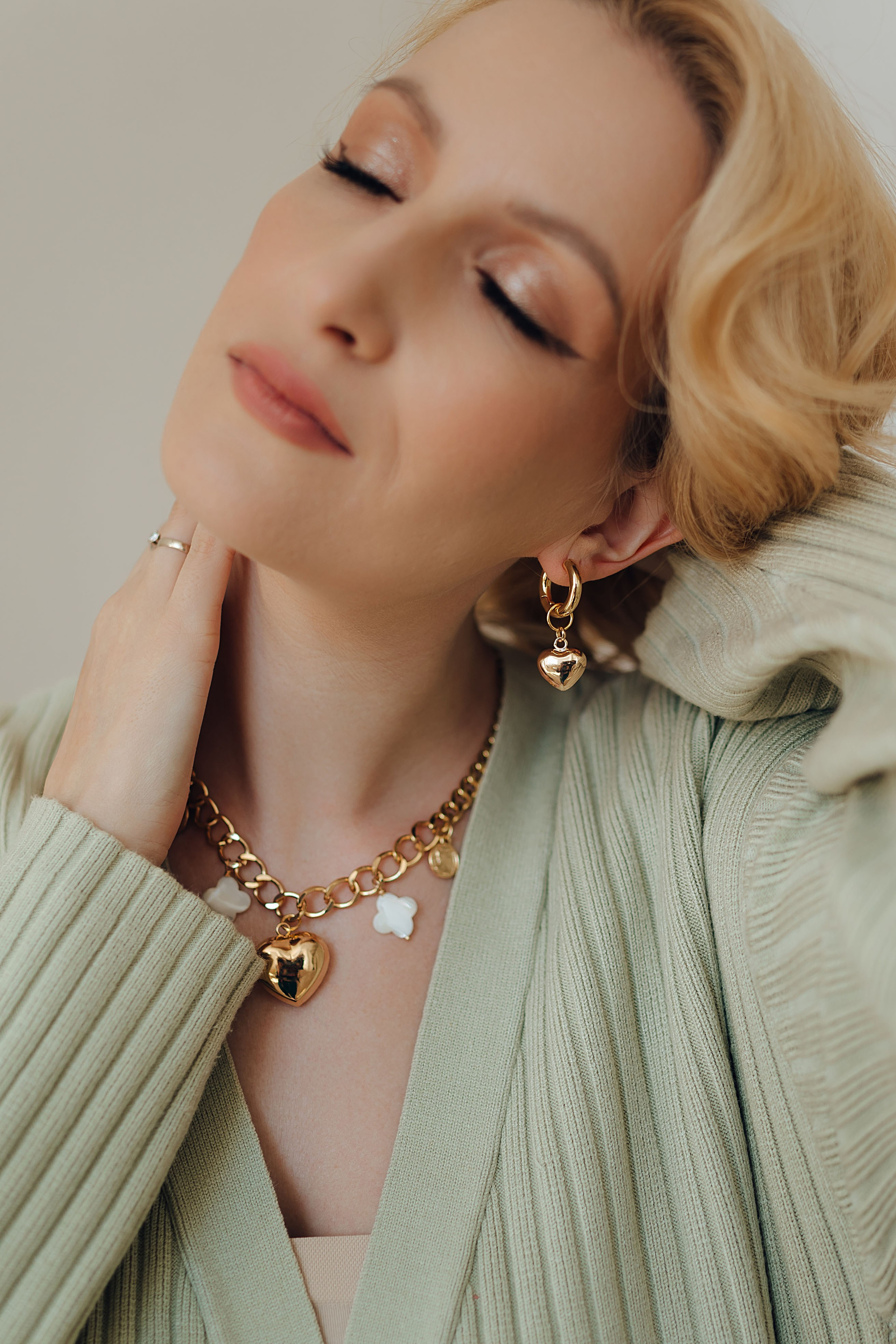 Украшения. Яна Репина. Коллекция весна. Детский и семейный фотограф Катерина Мишина