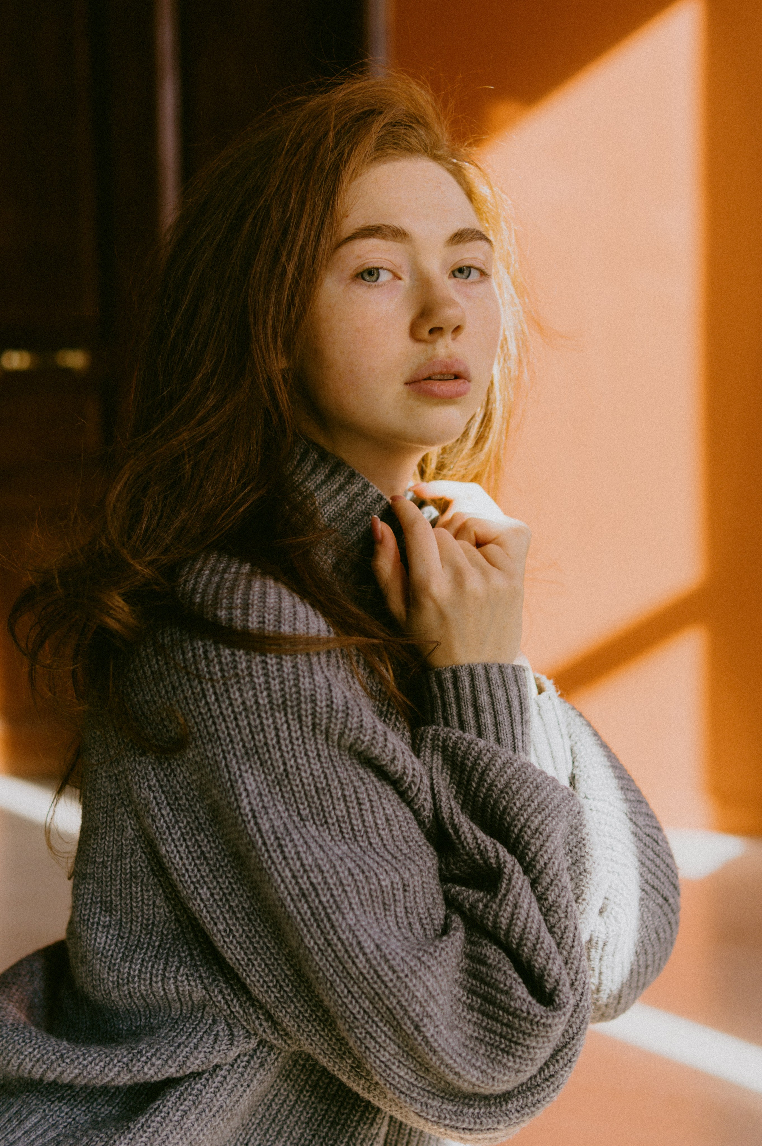 Яна в студии (film). Главная