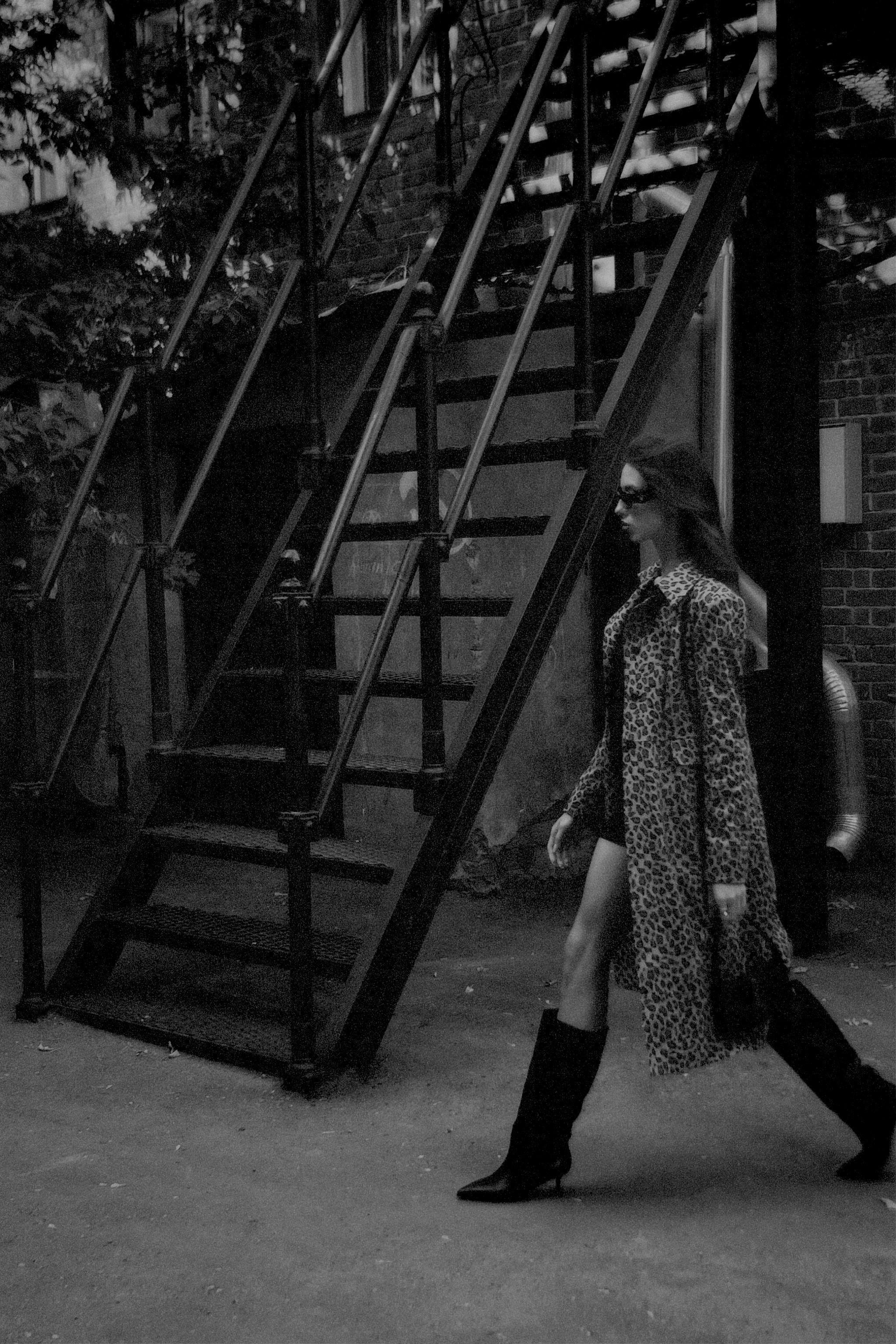 Настя — street съемка. Мобильный фотограф и видеограф — Алина