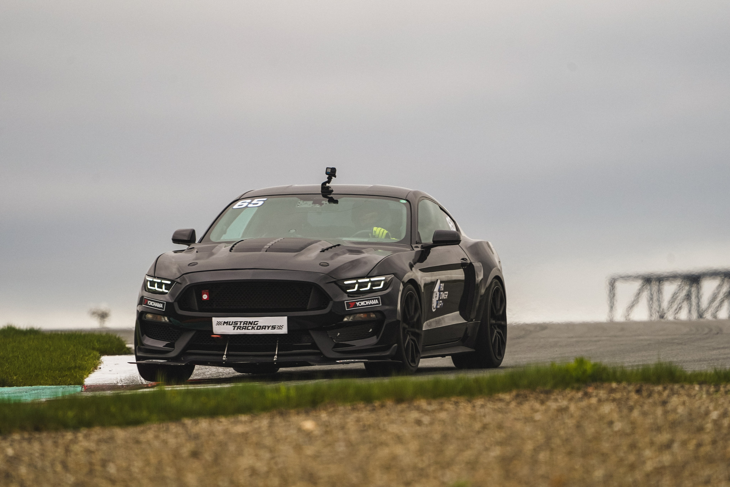 Mustang track days. Автомобильный фотограф Шакая Кирилл