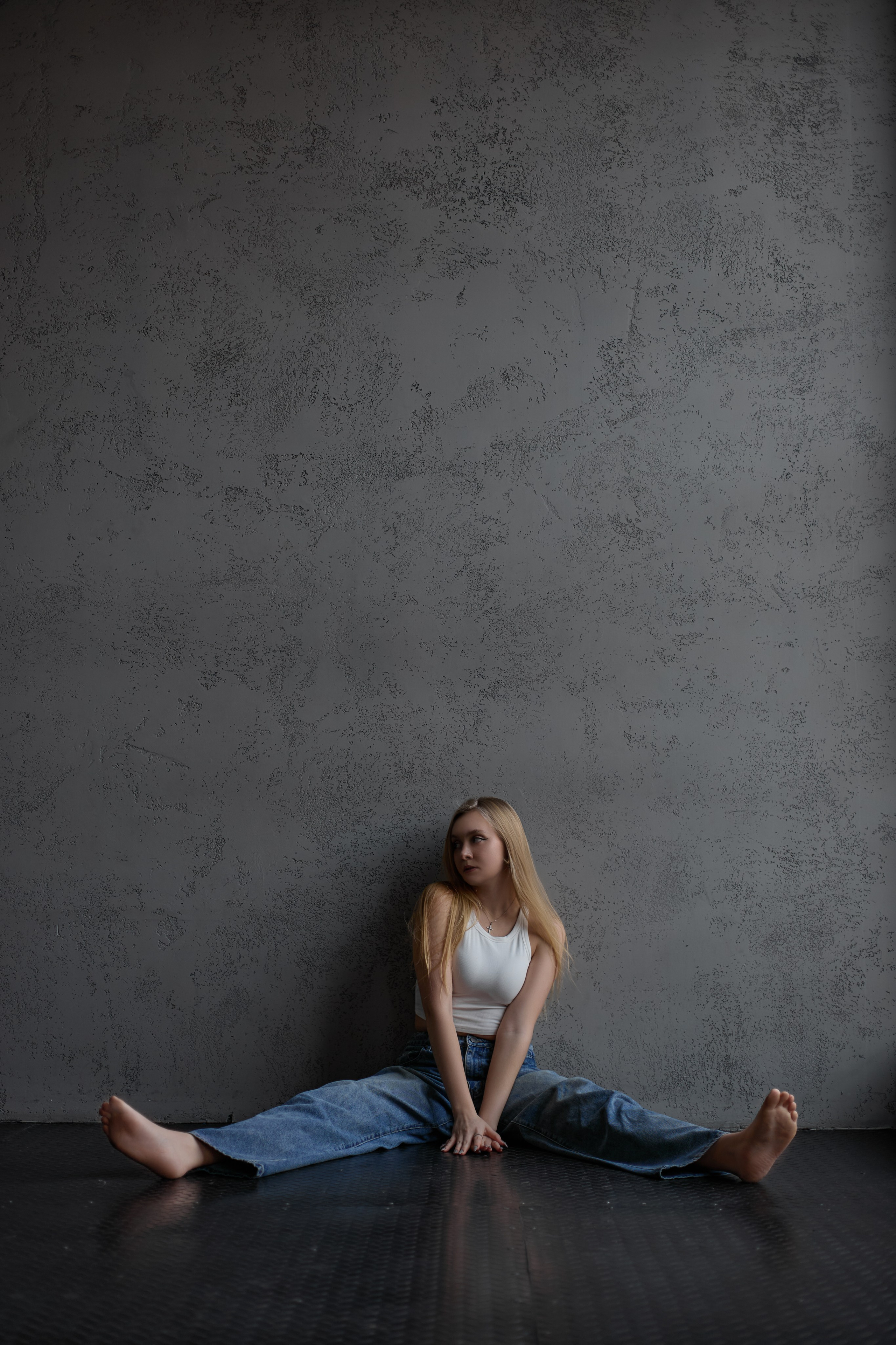 Фотосъемка девушки модели. Фотограф, мобилограф Ростов-на-Дону