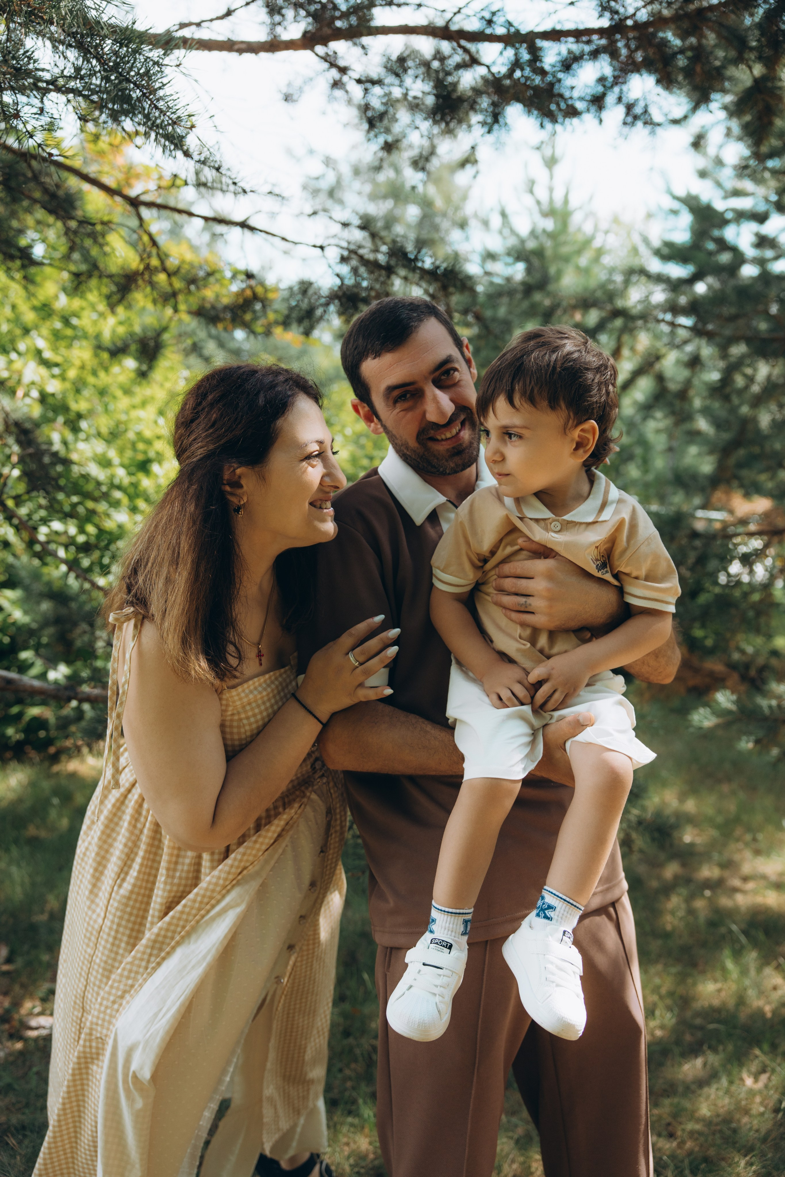 Семейная фотосессия в парке ЦПКиО. Свадебный, семейный фотограф в Иркутске Светлана Макаричева