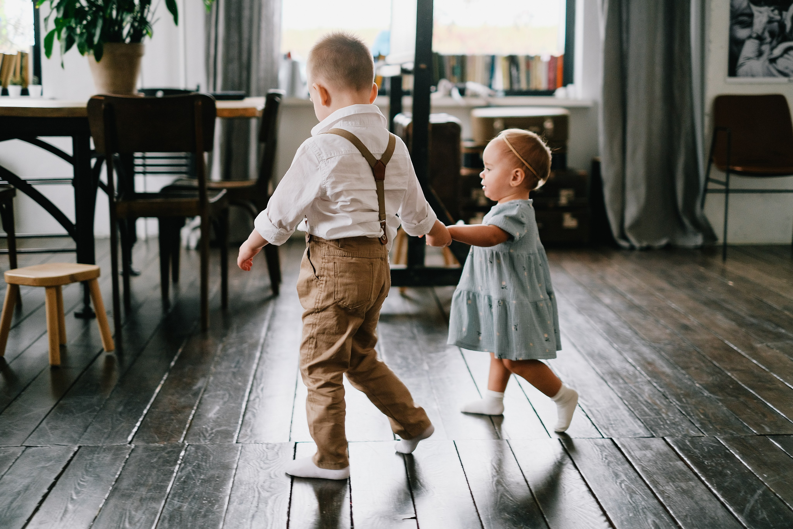 Небольшая фотосессия в студии на 1 годик. Фотограф Михаил Ерохин | Москва