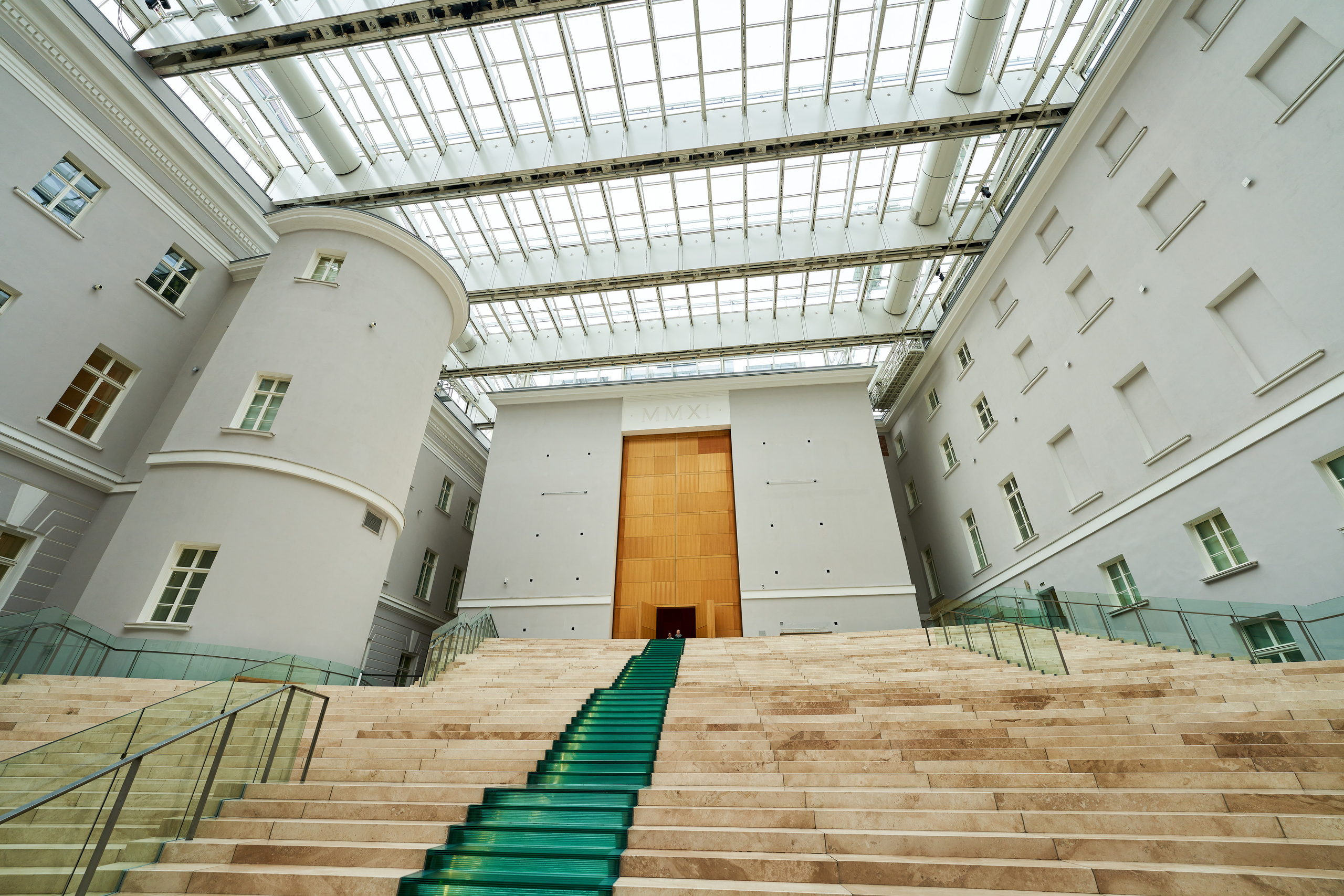 Лестница в Генштабе в Санкт-Петербурге