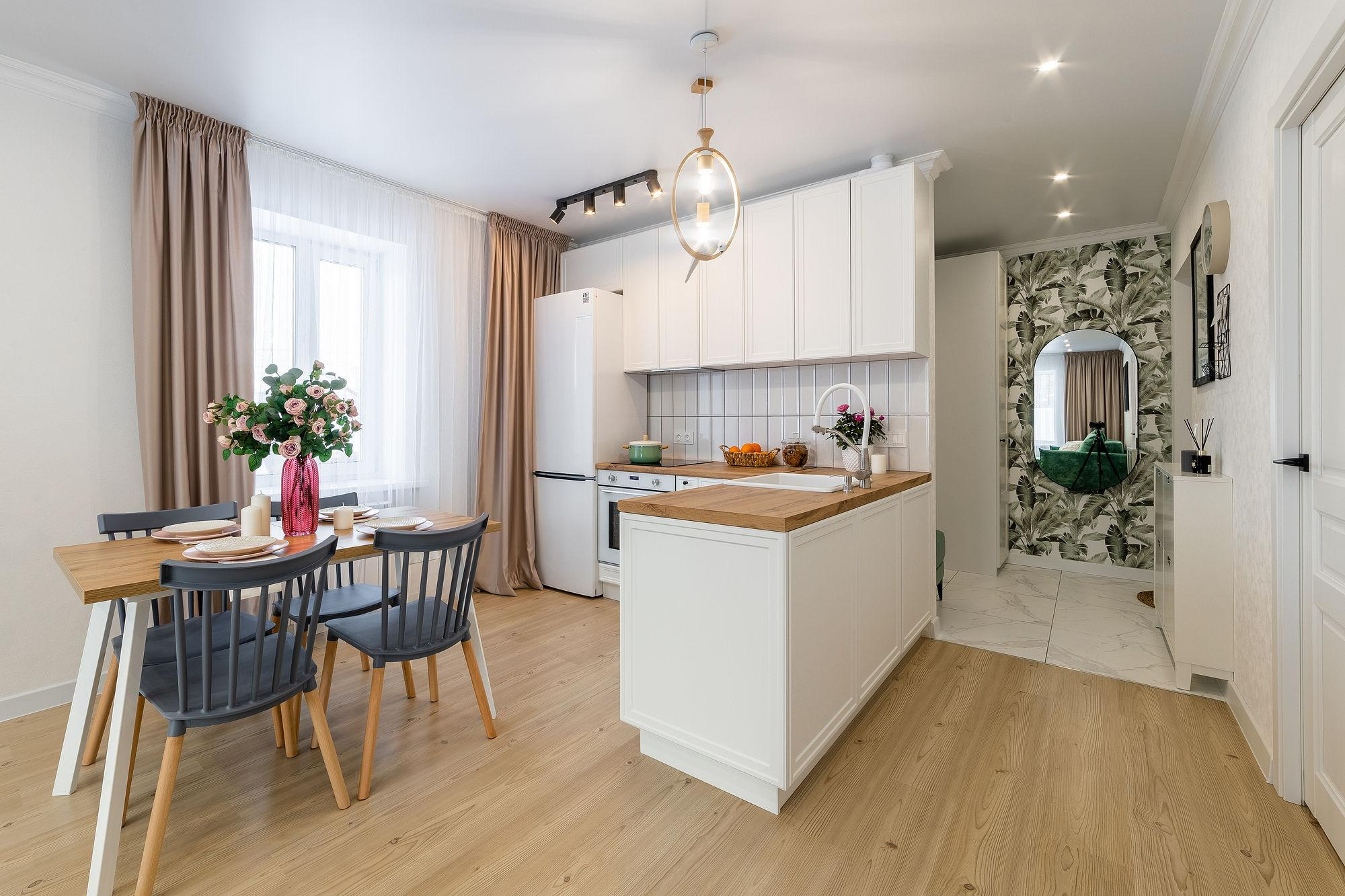 Двухкомнатная квартира по ул. Рабочей, г. Томск. Репортажный фотограф в Томске