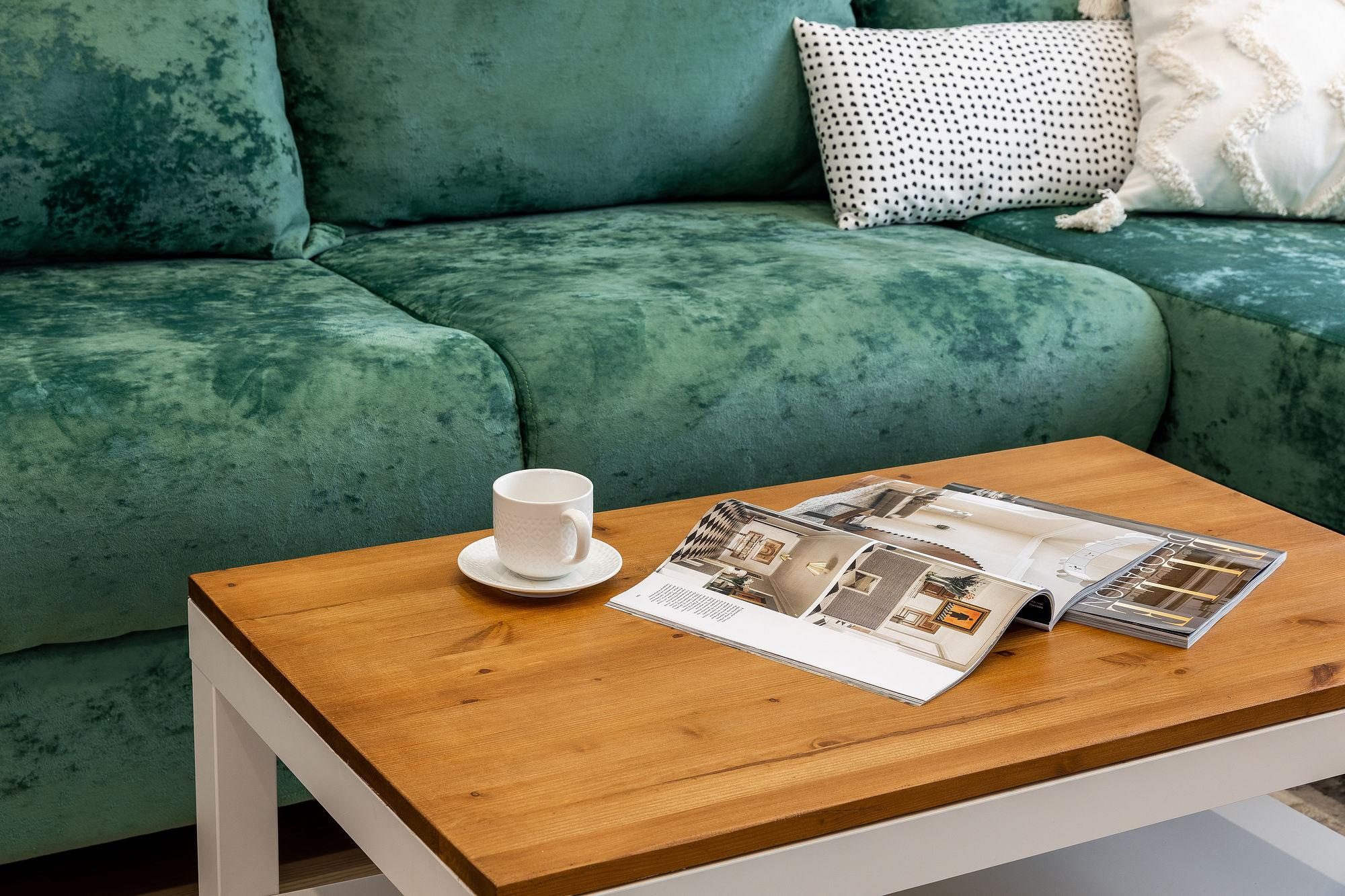 Двухкомнатная квартира по ул. Рабочей, г. Томск. Репортажный фотограф в Томске