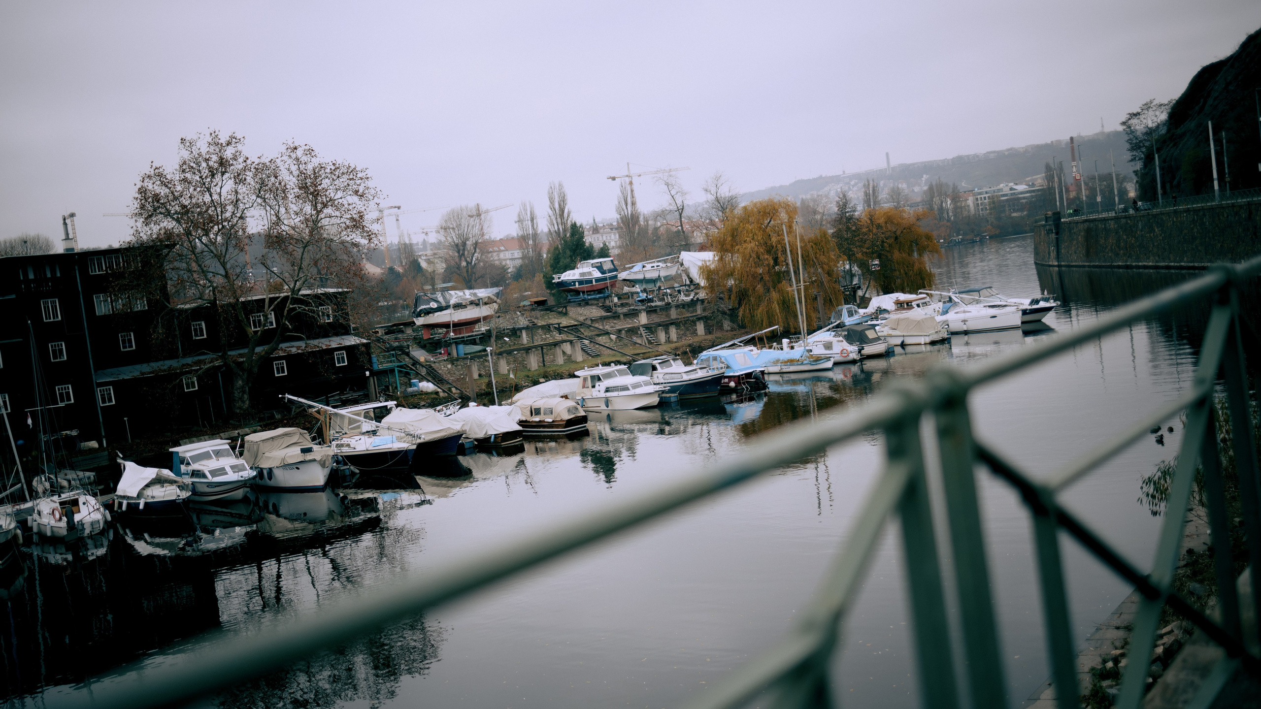 Hamdam. Photographer in Prague Alexander Pivovarov