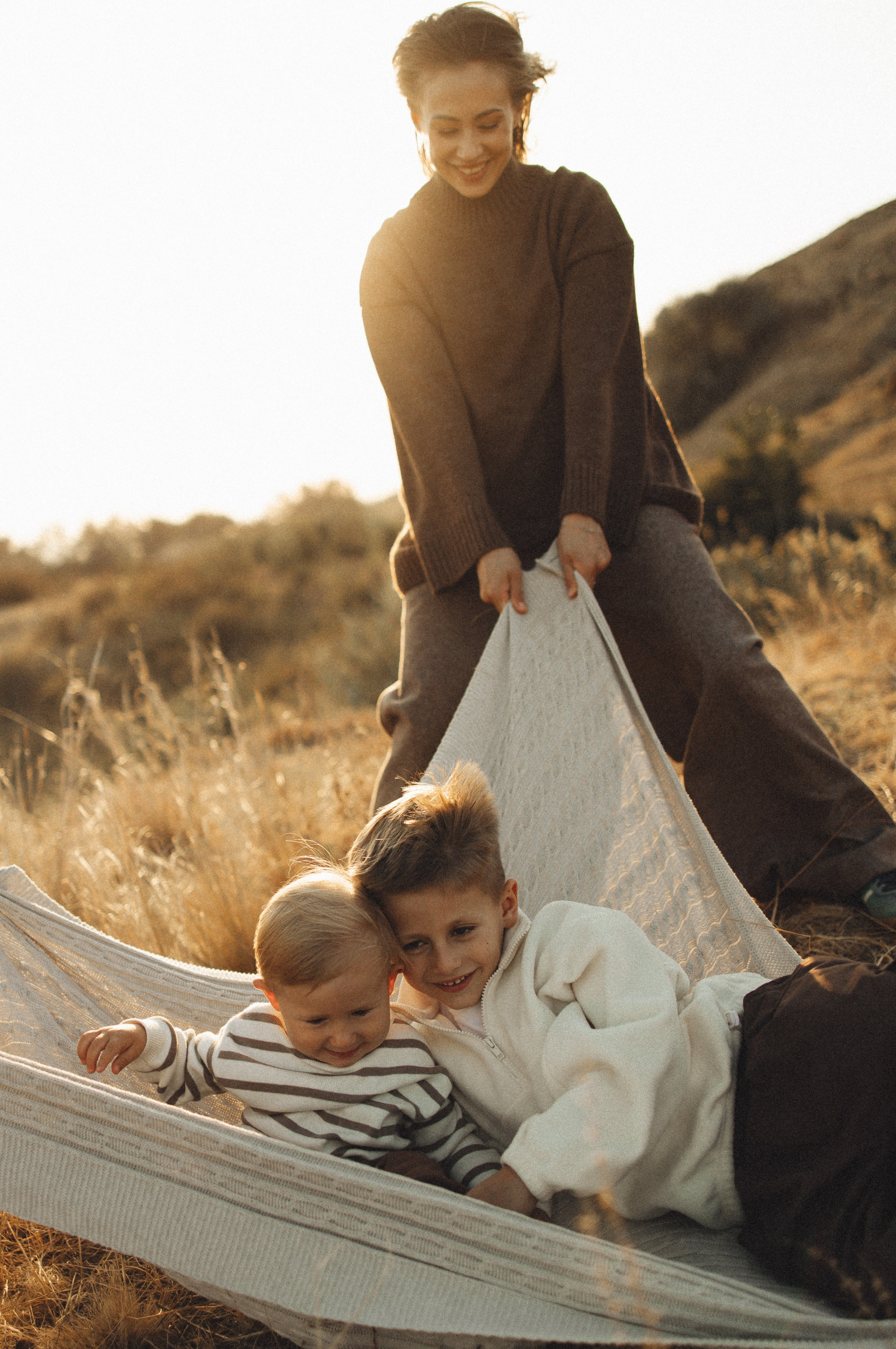 Семейная история, закат в Мержаново. Семейный и детский фотограф, таганрог, ростов-на-дону