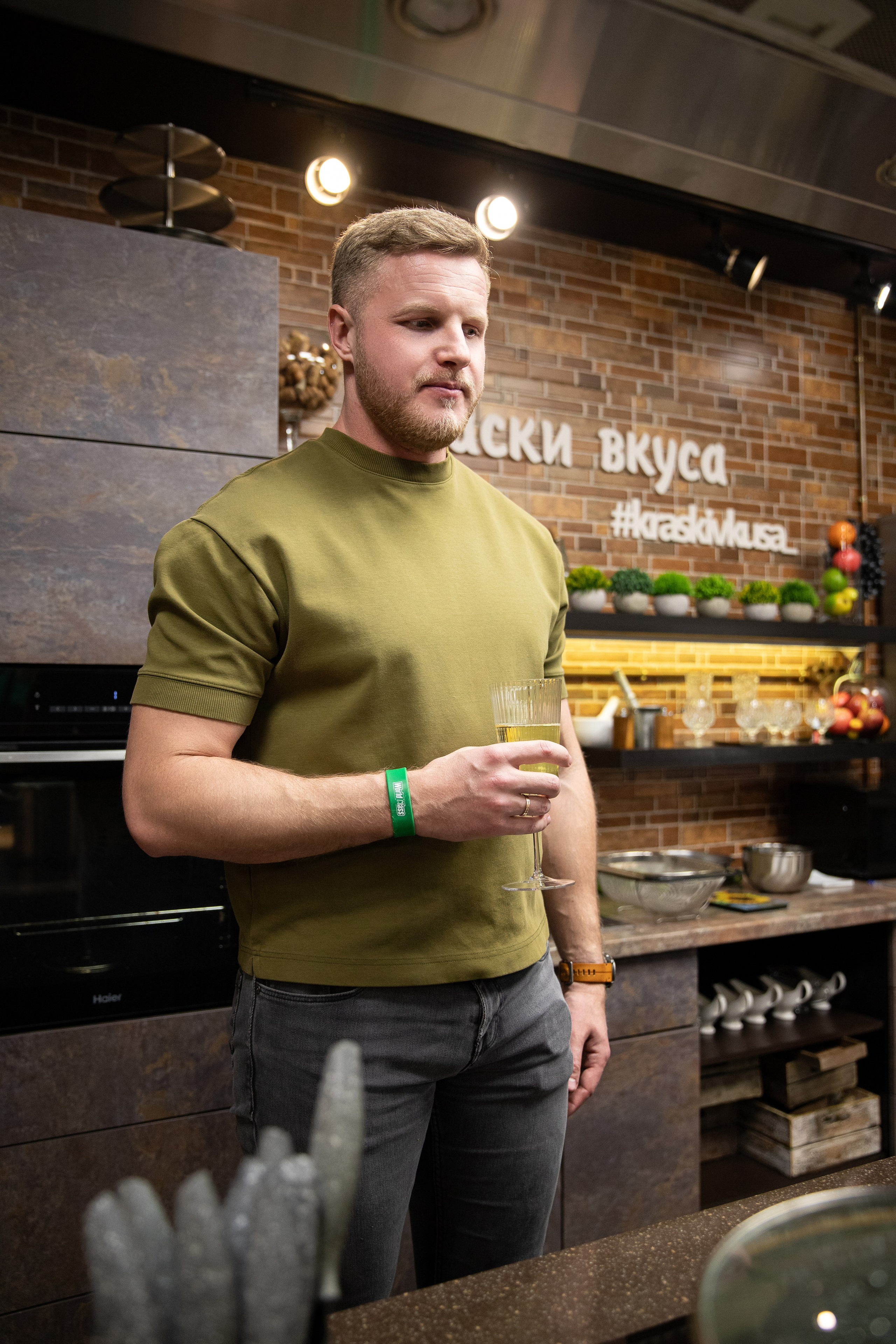 Встреча во «Краски Вкуса». Свадебный фотограф Иркутск, репортажный фотограф Иркутск