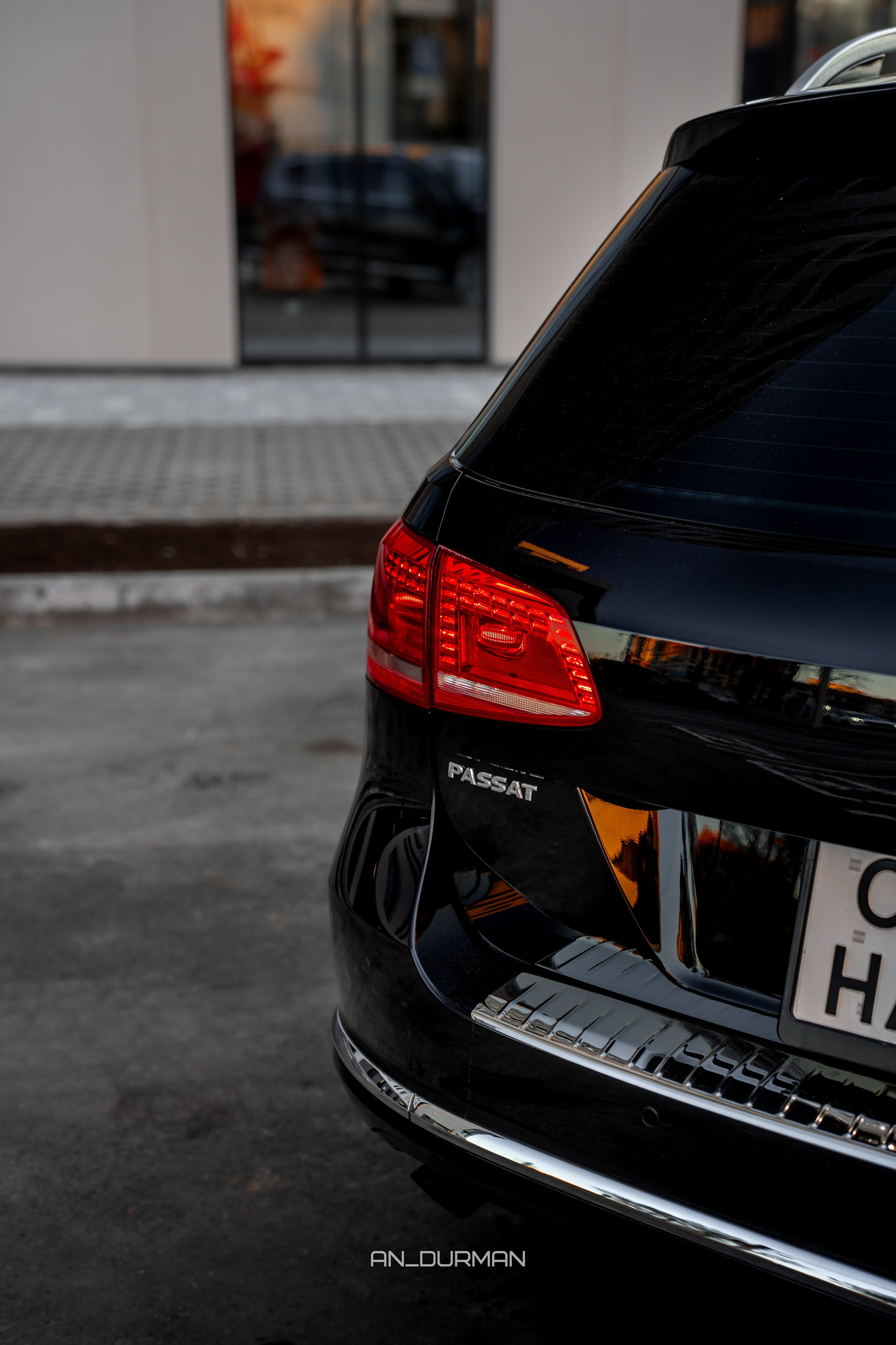 Volkswagen Passat. Фотограф, видеограф и пилот дрона на Байкале