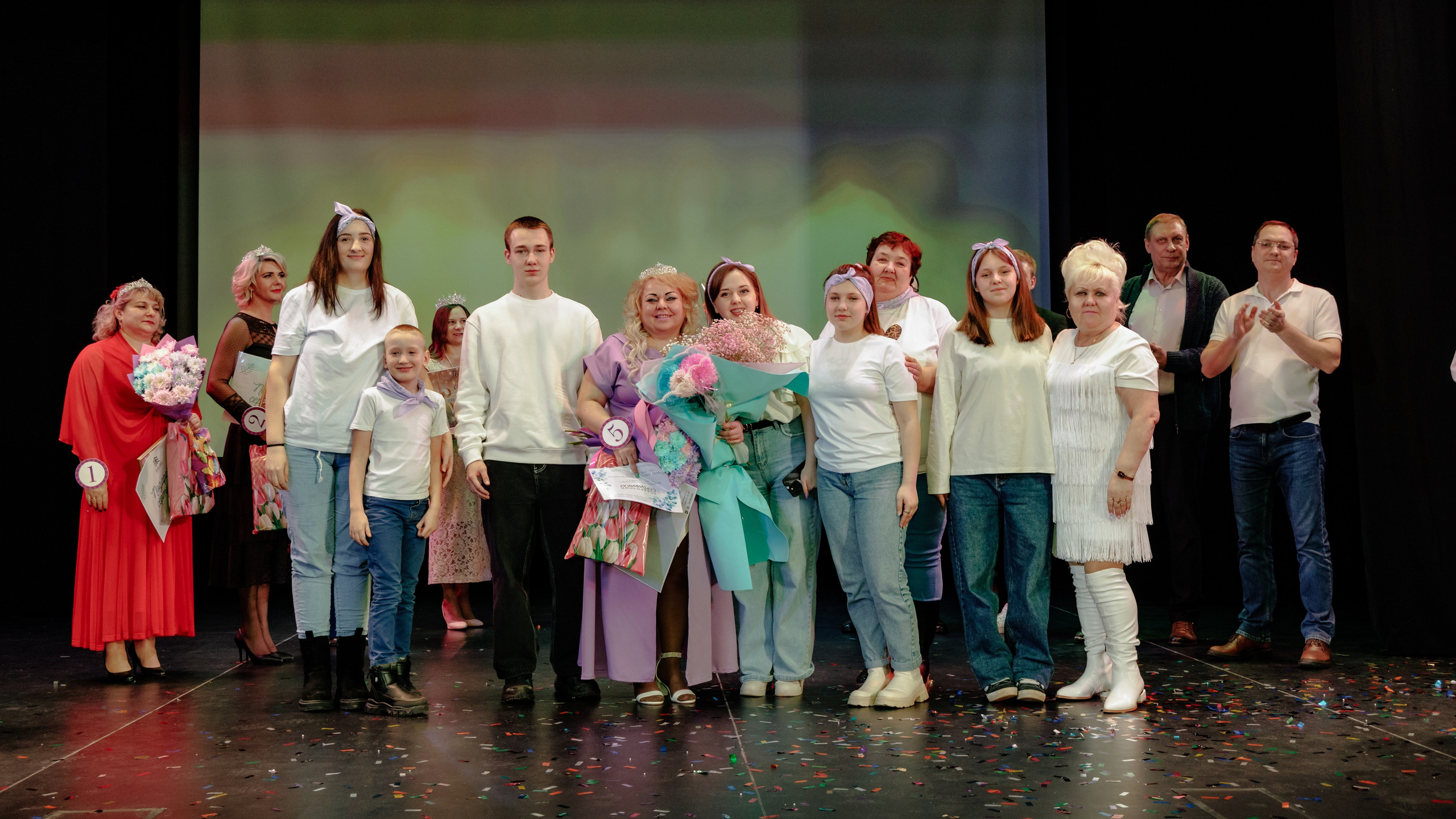 Весенняя Феерия 2025. Свадебный и семейный фотограф в г. Волхов Алексей Кочерыжкин