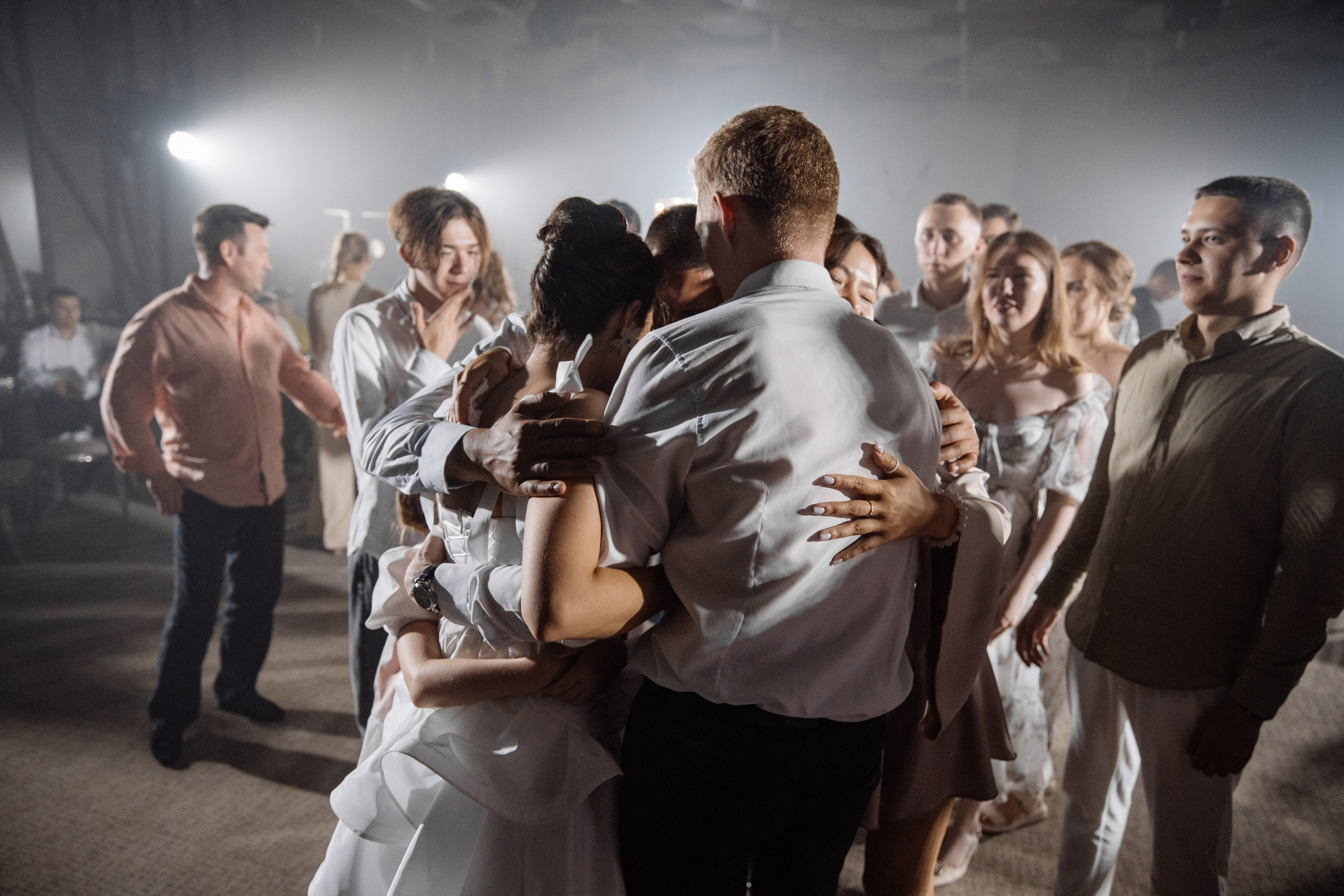 First of all, it's not the planes. Свадебный фотограф в Казани, РТ, РФ Миннуллин Динар