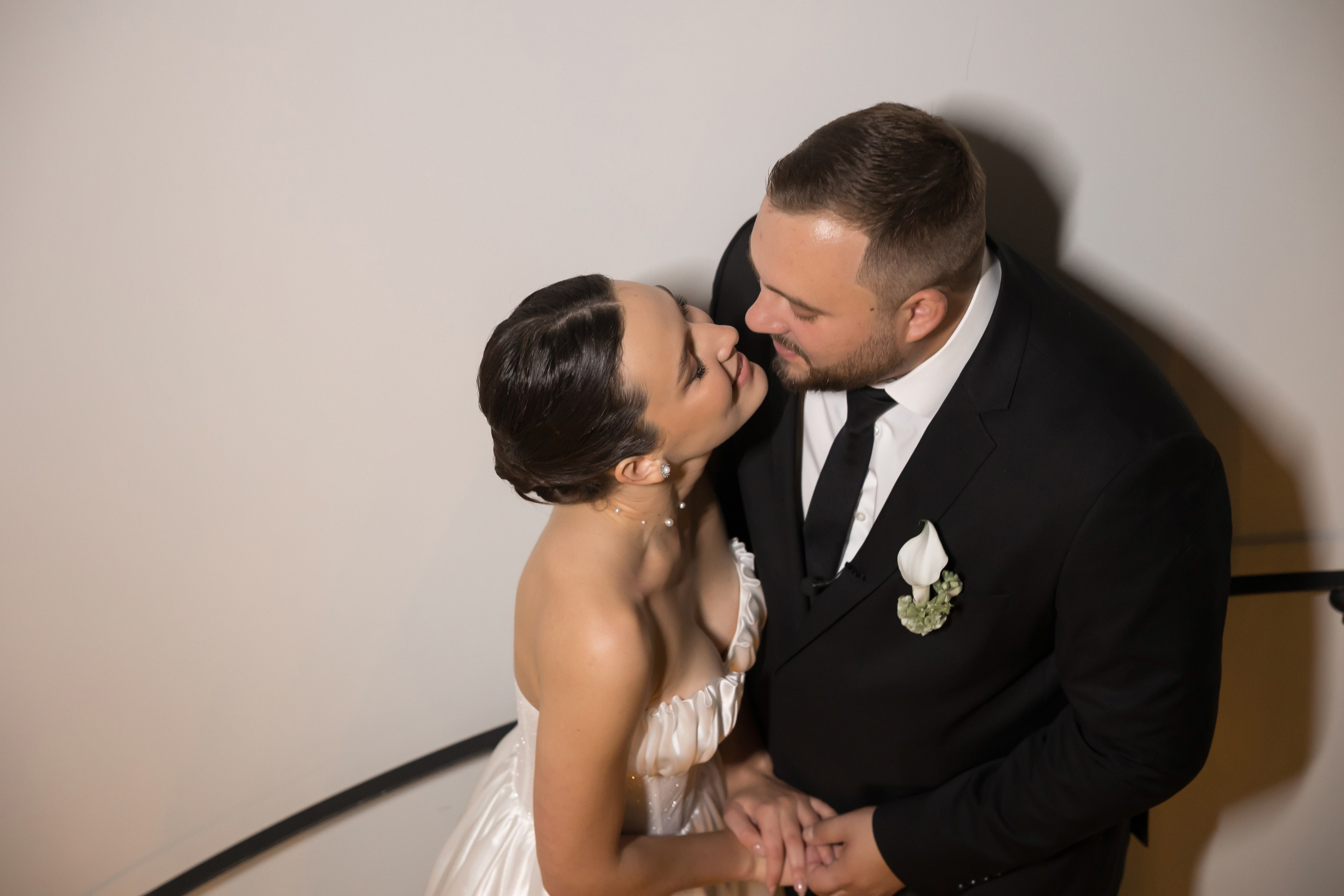 Ты рядом со мной, и это — самый чистый кайф! ♥. Свадебный фотограф Калининград